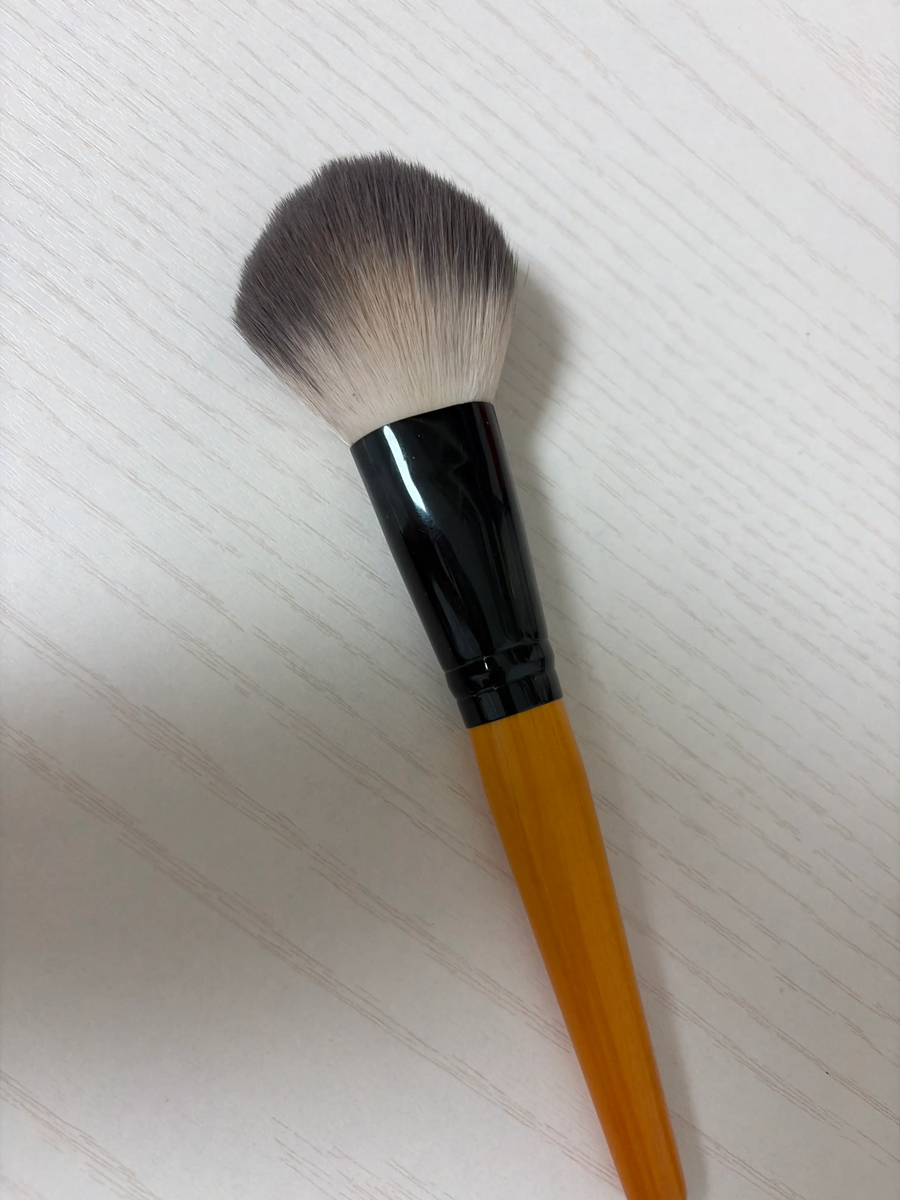 선택된 언니의파우치 리뷰 이미지 - [고급 파우더 브러시 (대)]