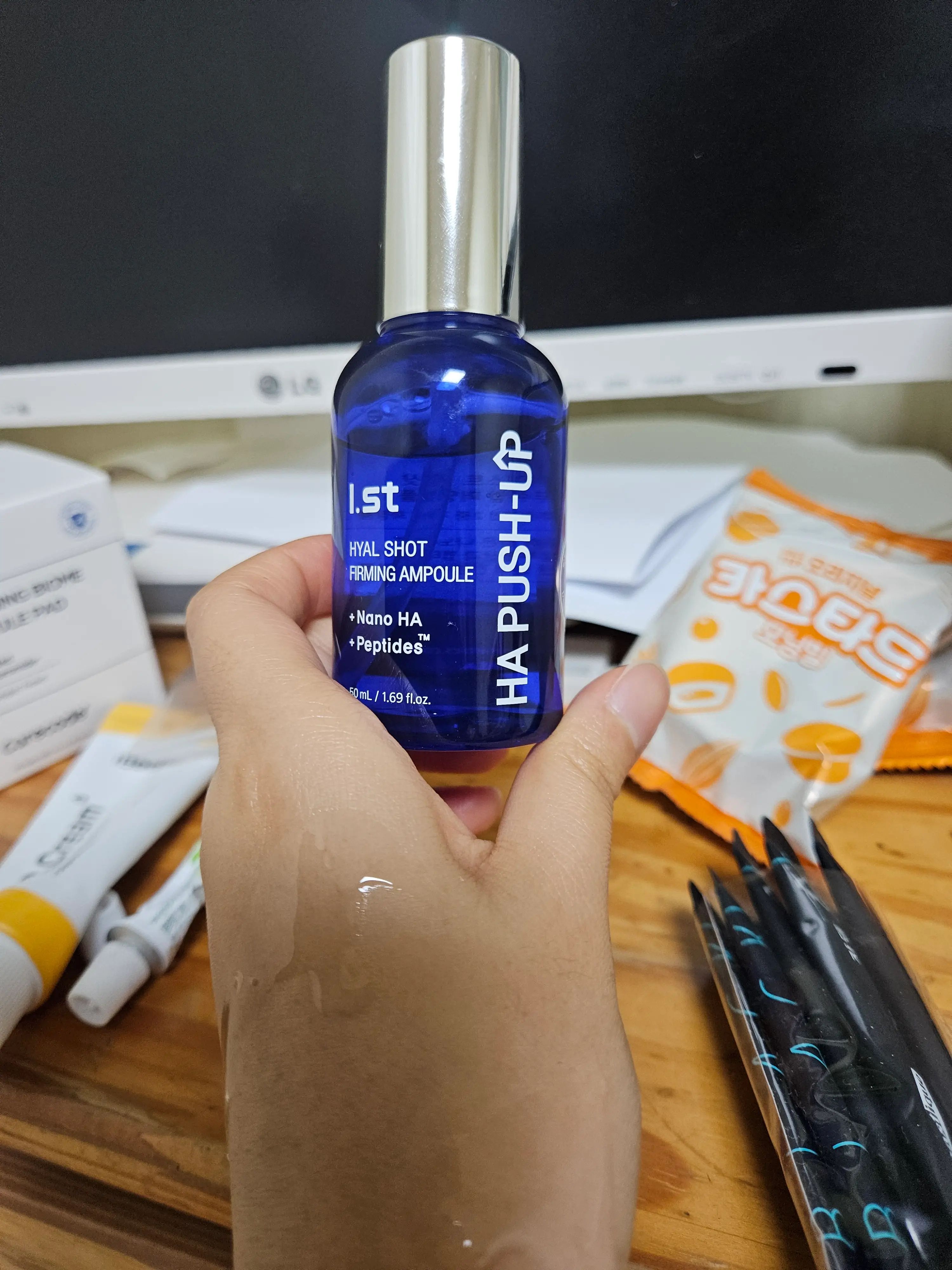 선택된 언니의파우치 리뷰 이미지 - [히알샷 푸쉬업 퍼밍 앰플]