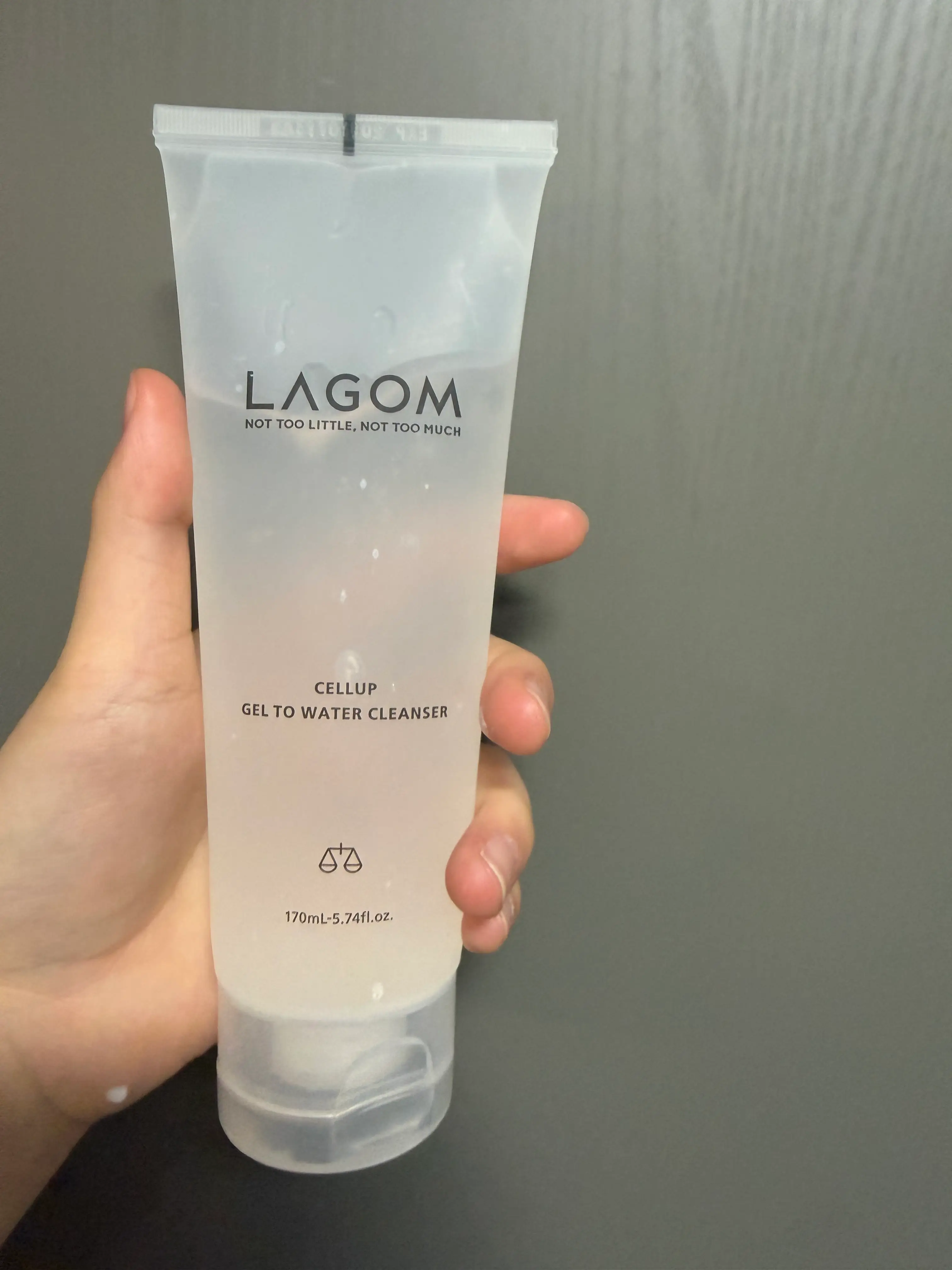 선택된 언니의파우치 리뷰 이미지 - [셀럽 젤 투 워터 아침 클렌저]