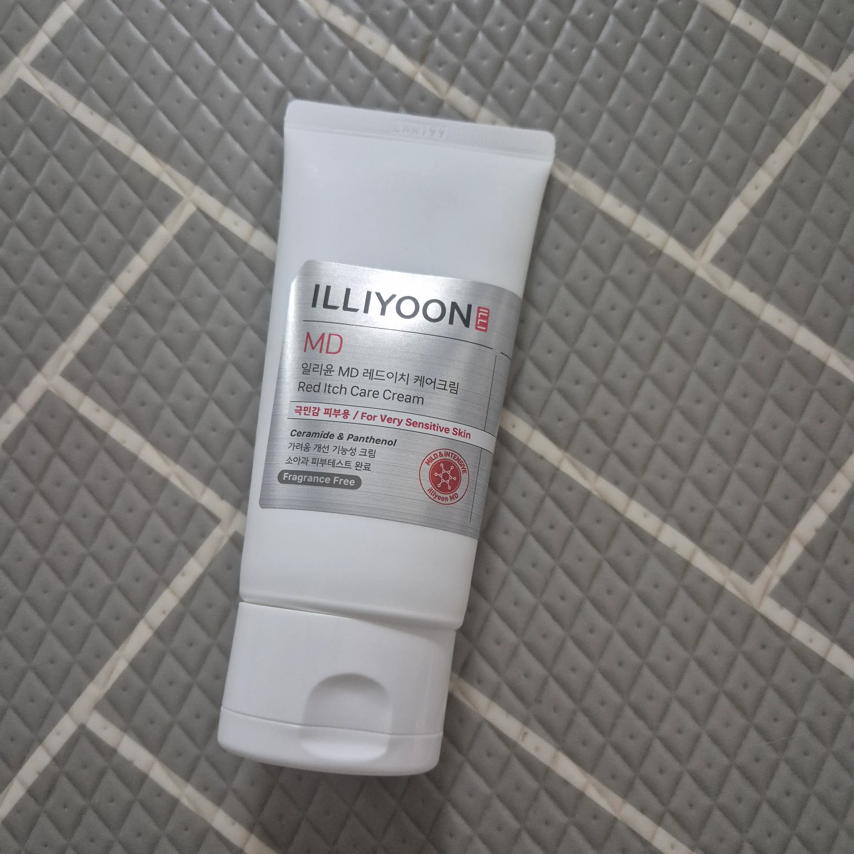 선택된 언니의파우치 리뷰 이미지 - [MD 레드이치 케어크림]