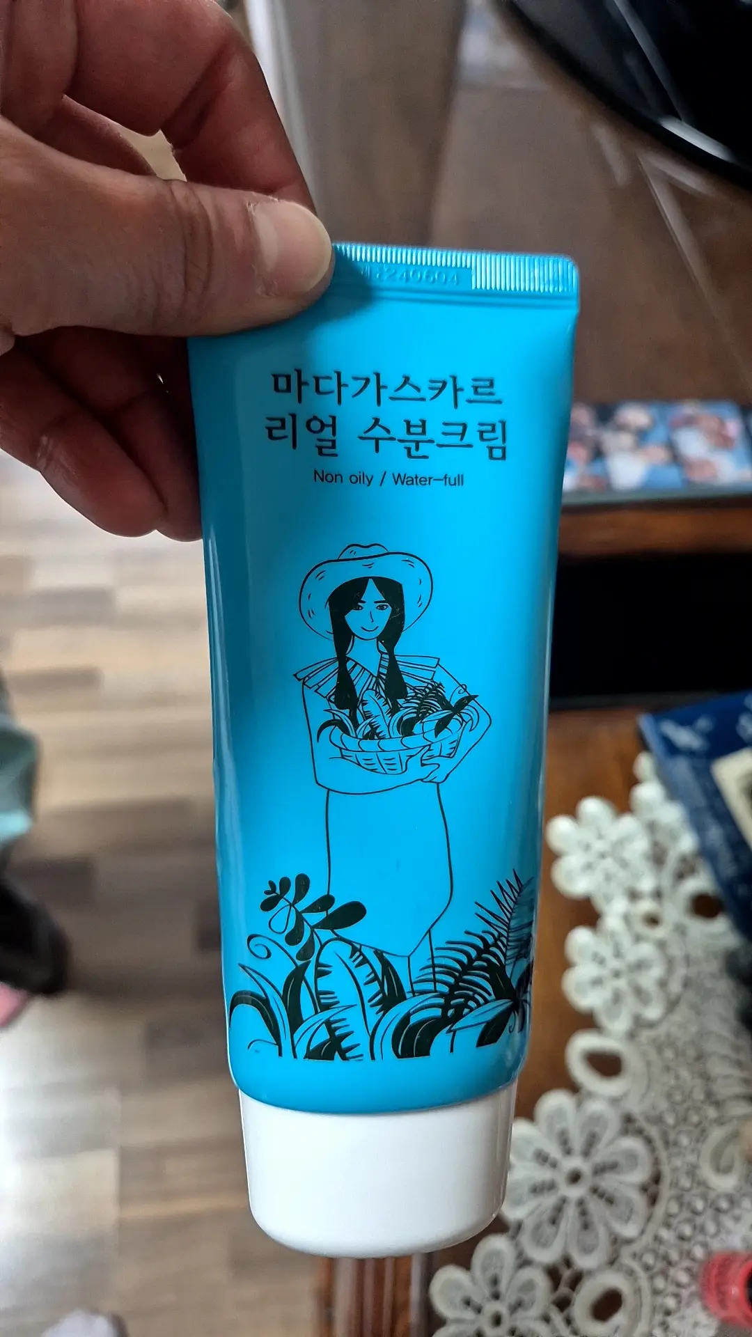 선택된 언니의파우치 리뷰 이미지 - [마다가스카르 리얼 수분크림]