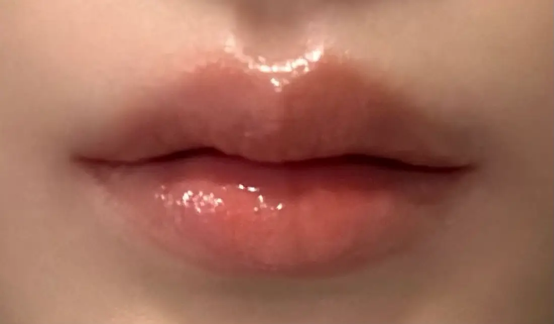 선택된 언니의파우치 리뷰 이미지 - [누 블러 틴트]