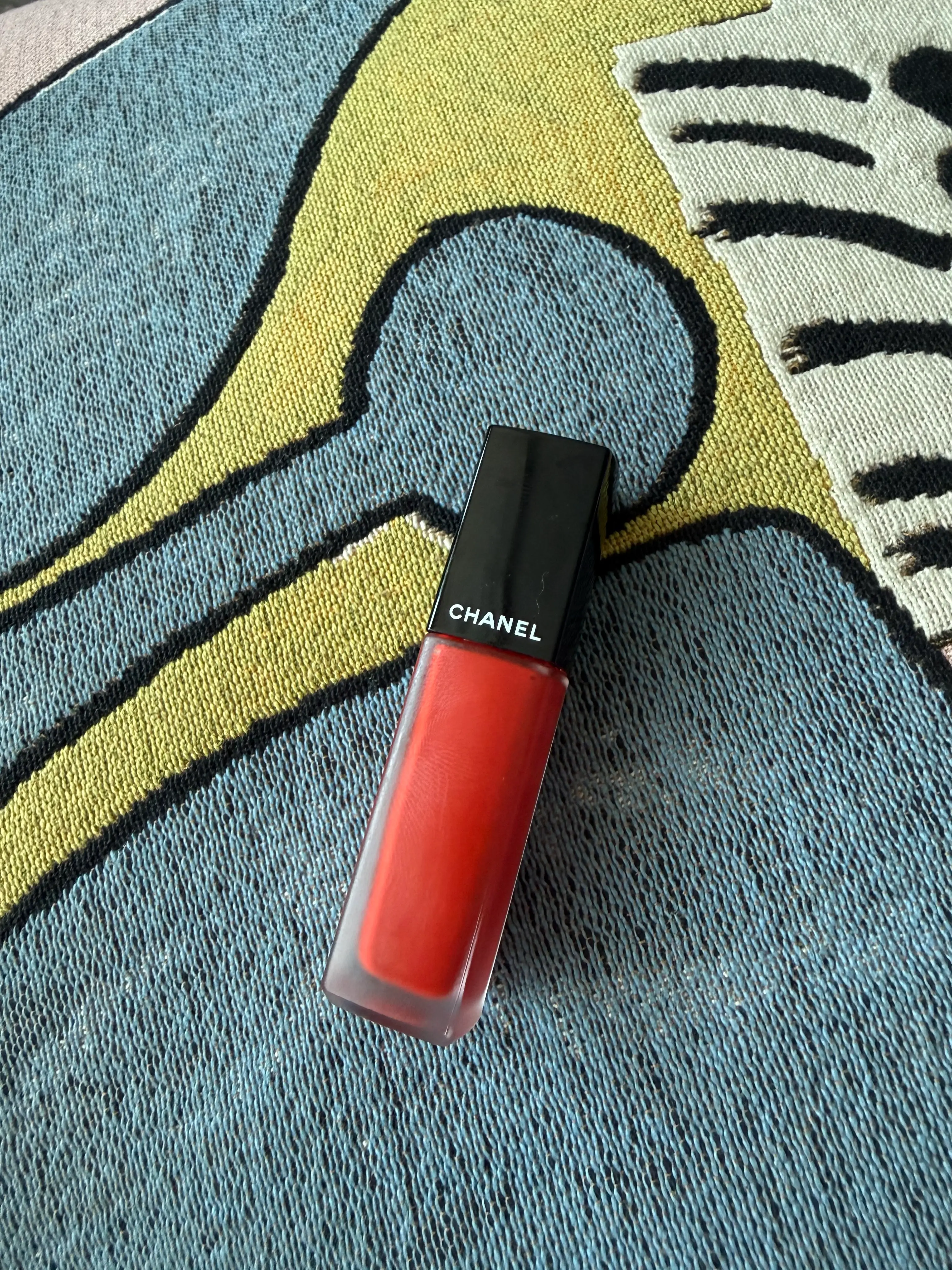 선택된 언니의파우치 리뷰 이미지 - [루쥬 알뤼르 리퀴드 벨벳]