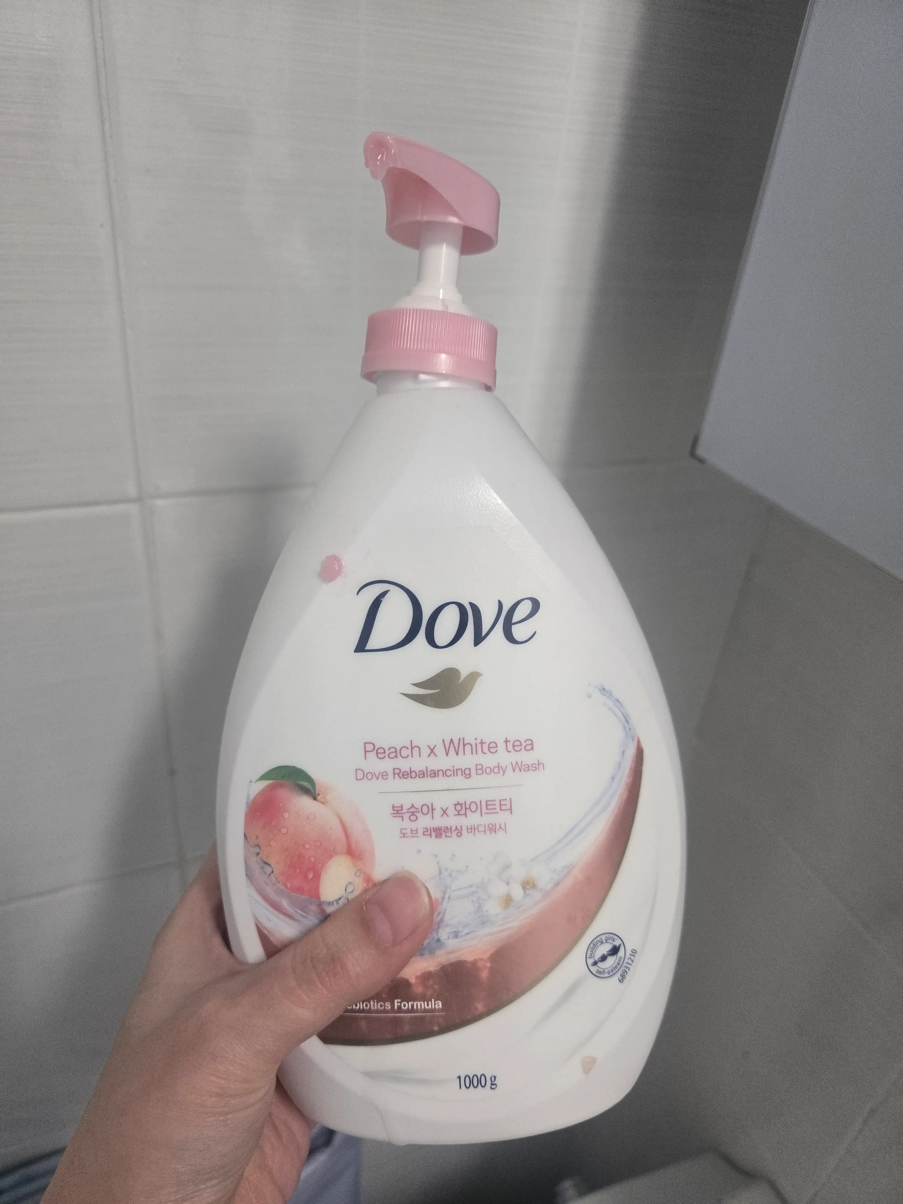 선택된 언니의파우치 리뷰 이미지 - [화이트피치 리밸런싱 바디워시]