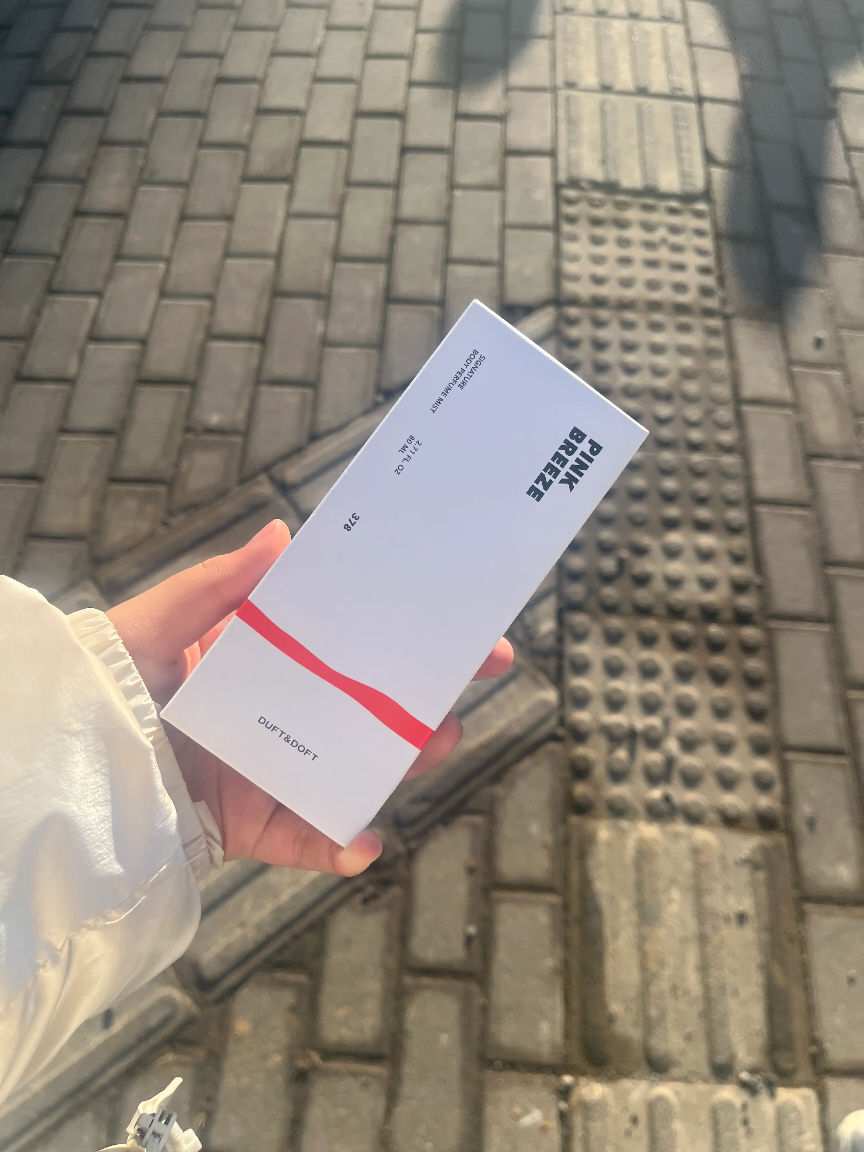 선택된 언니의파우치 리뷰 이미지 - [시그니처 니치 바디 퍼퓸 미스트 [핑크브리즈]]