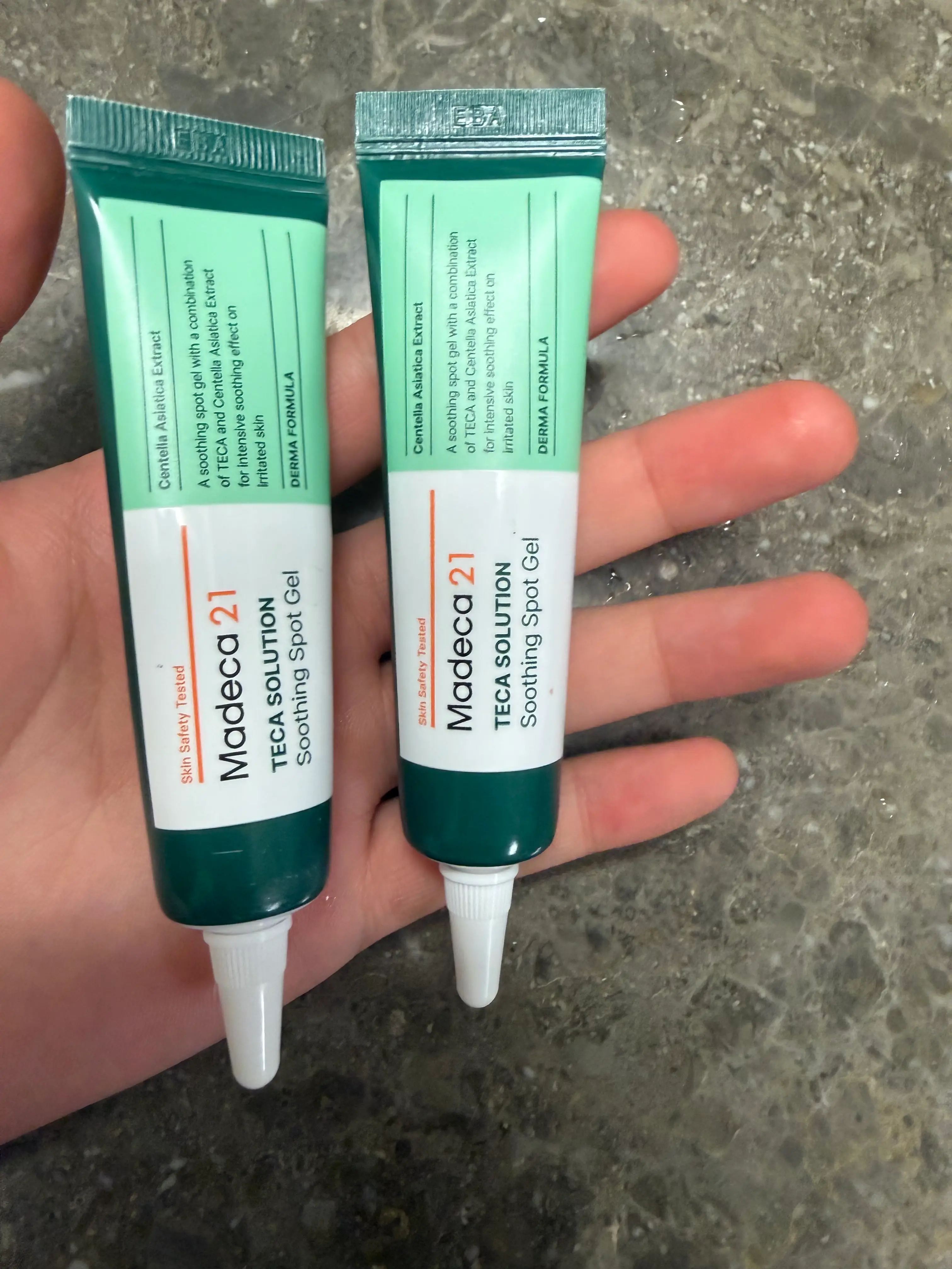 선택된 언니의파우치 리뷰 이미지 - [테카 솔루션 수딩 스팟 젤]