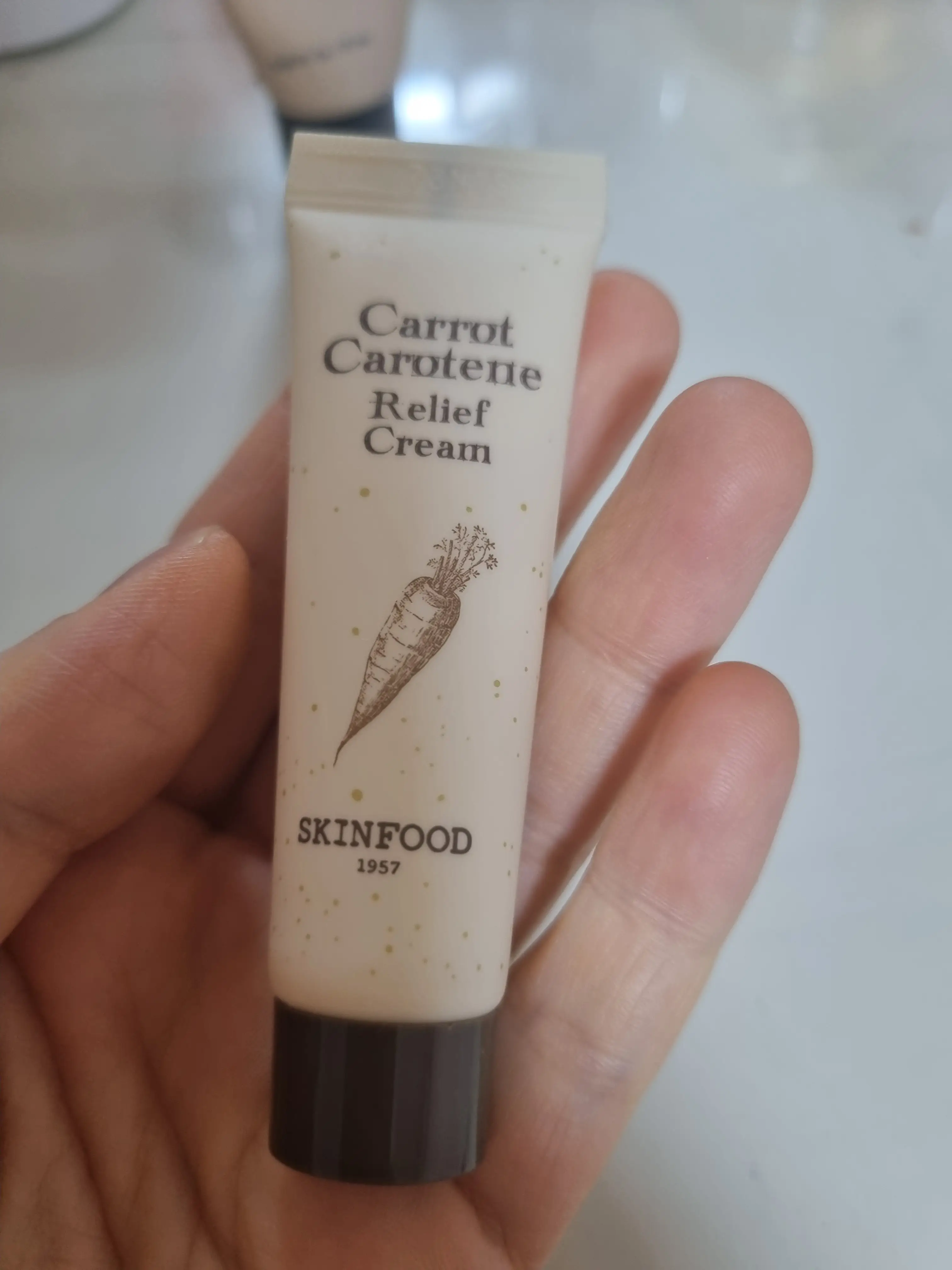 선택된 언니의파우치 리뷰 이미지 - [캐롯 카로틴 릴리프 크림]