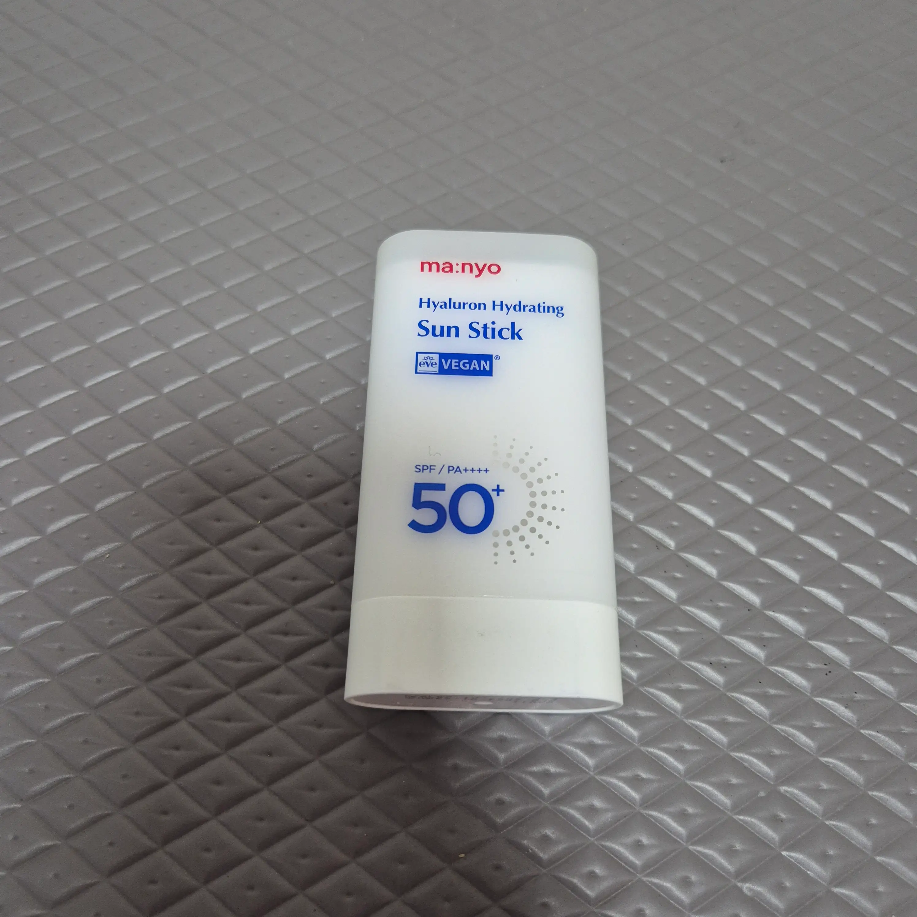 선택된 언니의파우치 리뷰 이미지 - [히알루론 하이드레이팅 선스틱]