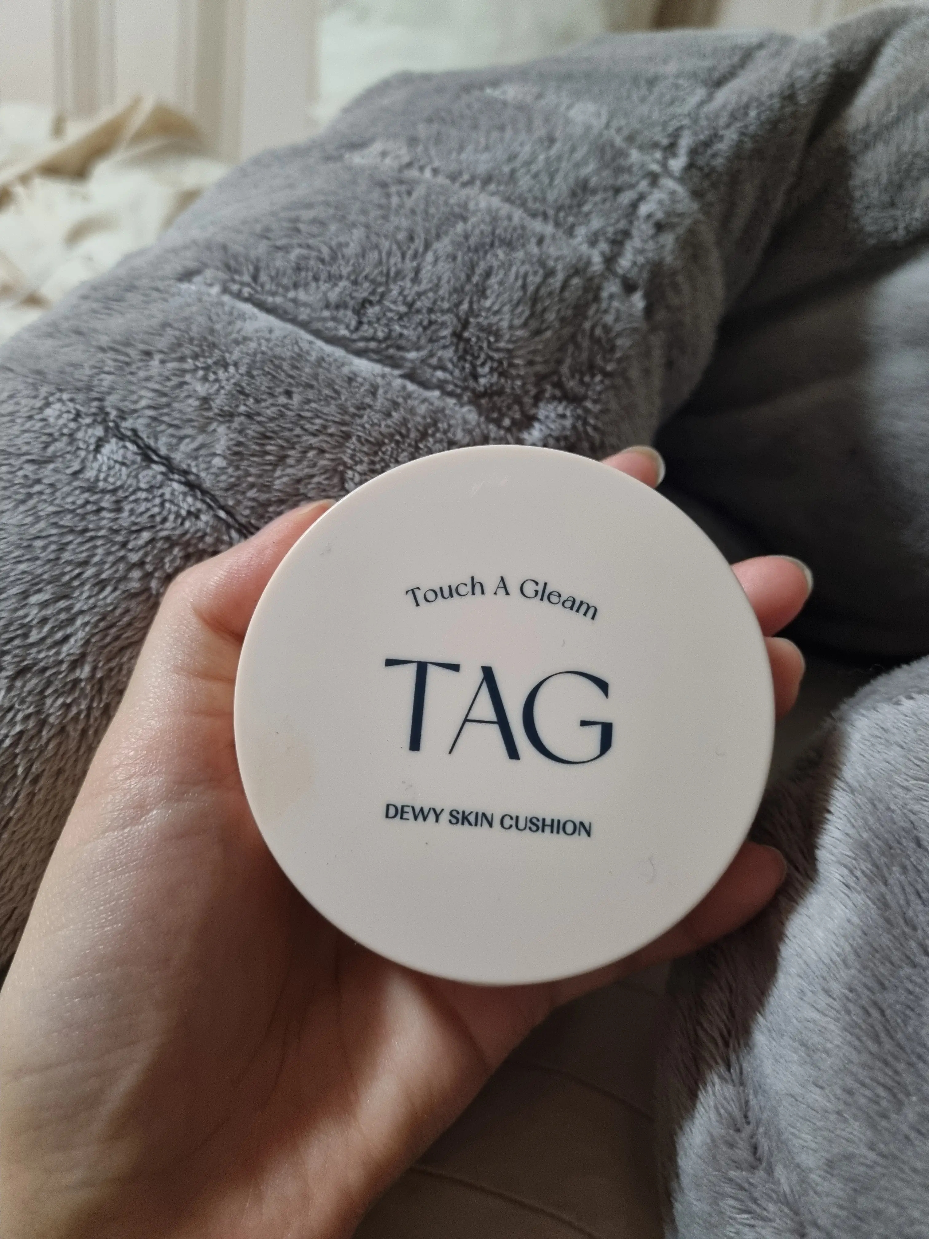 선택된 언니의파우치 리뷰 이미지 - [듀이 스킨 쿠션]