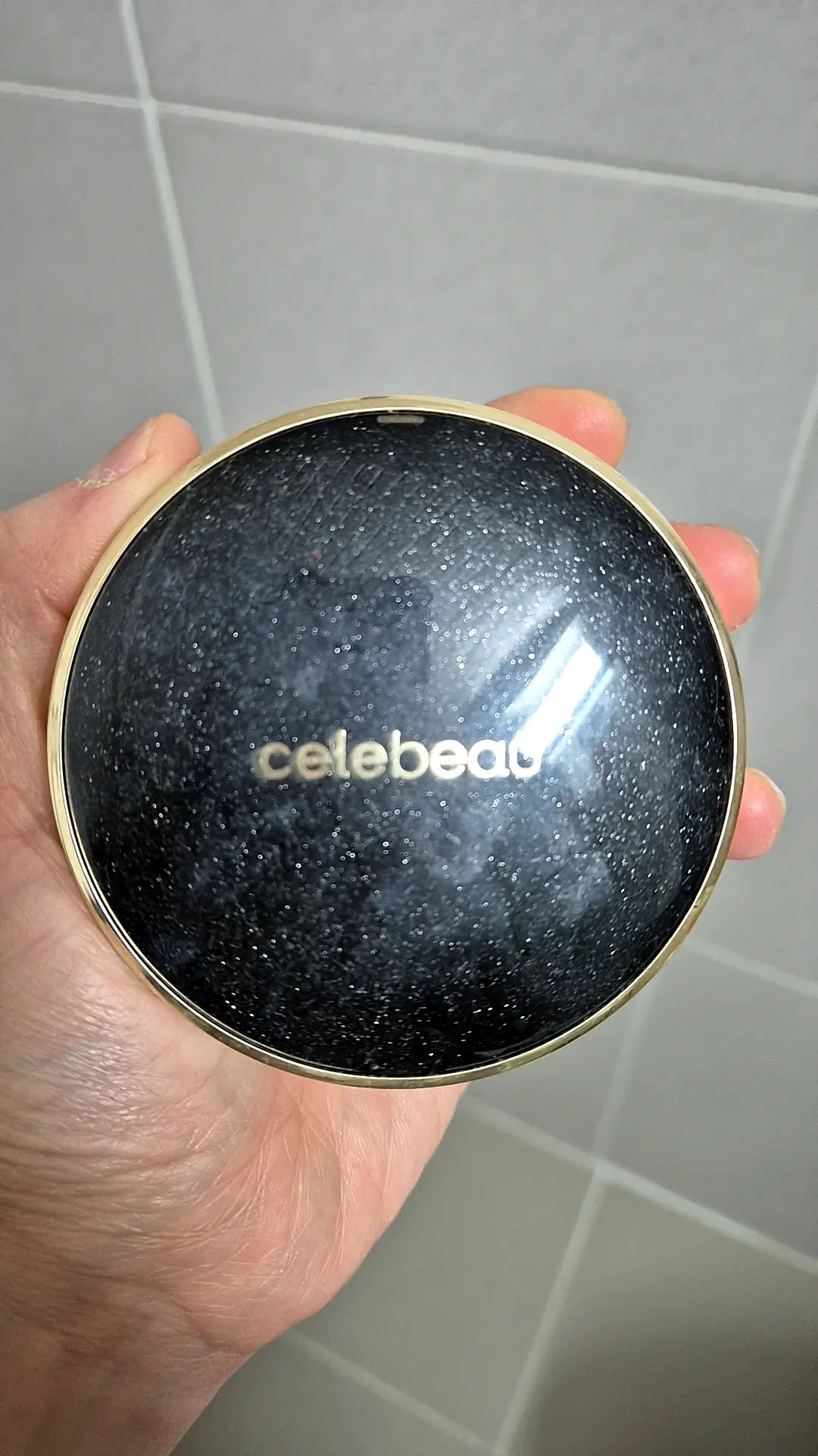 선택된 언니의파우치 리뷰 이미지 - [블랙 세럼 팩트 [21 라이트 베이지]]