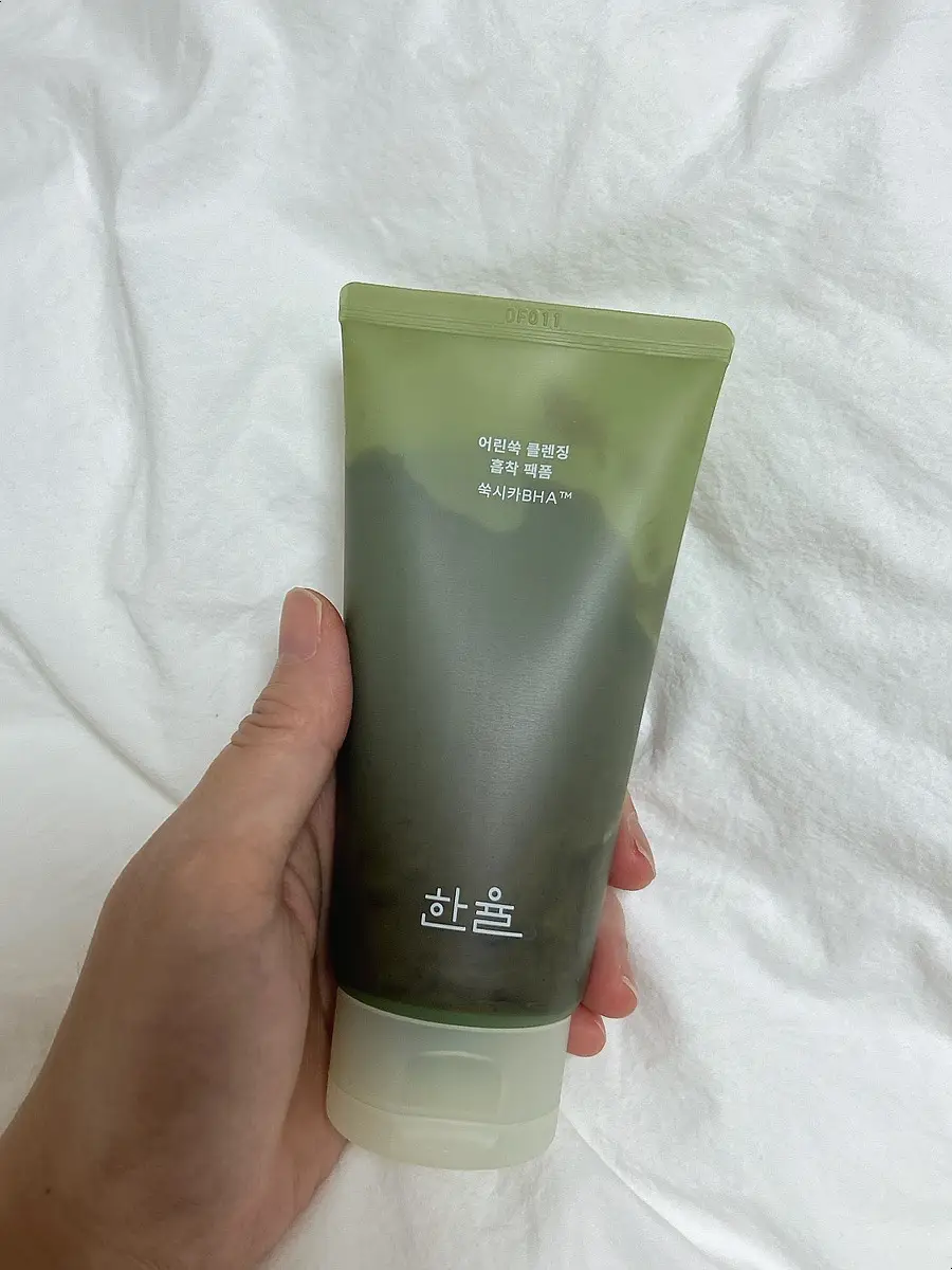 선택된 언니의파우치 리뷰 이미지 - [어린쑥 클렌징 흡착 팩폼]