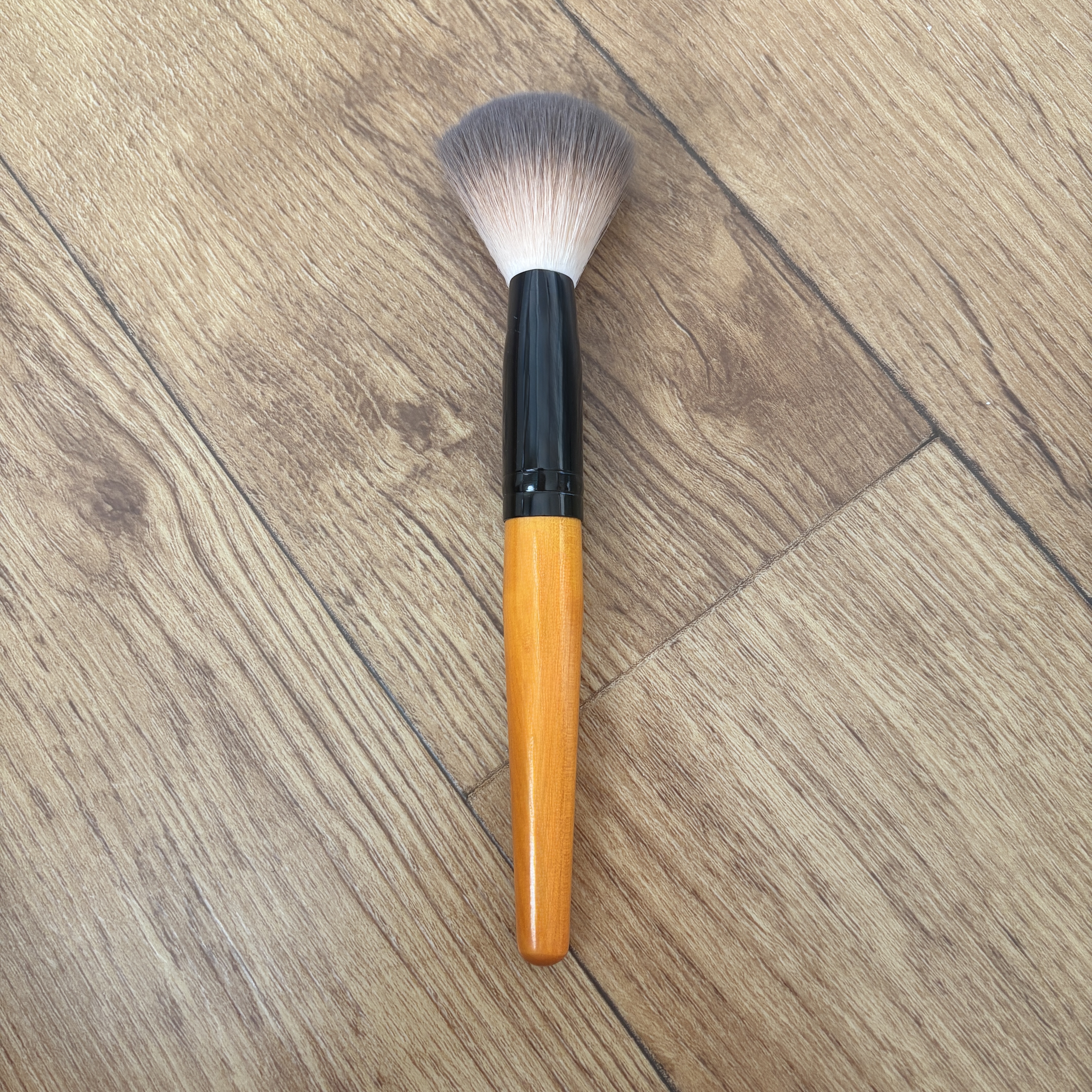 선택된 언니의파우치 리뷰 이미지 - [뷰티 파우더 브러시]