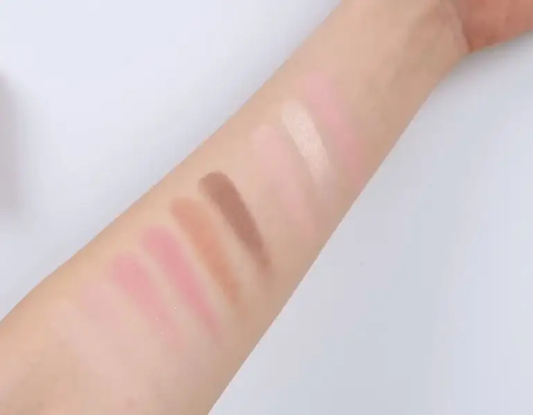 선택된 언니의파우치 리뷰 이미지 - [(망그러진 곰 콜라보) 마이 쁘띠 팔레트]