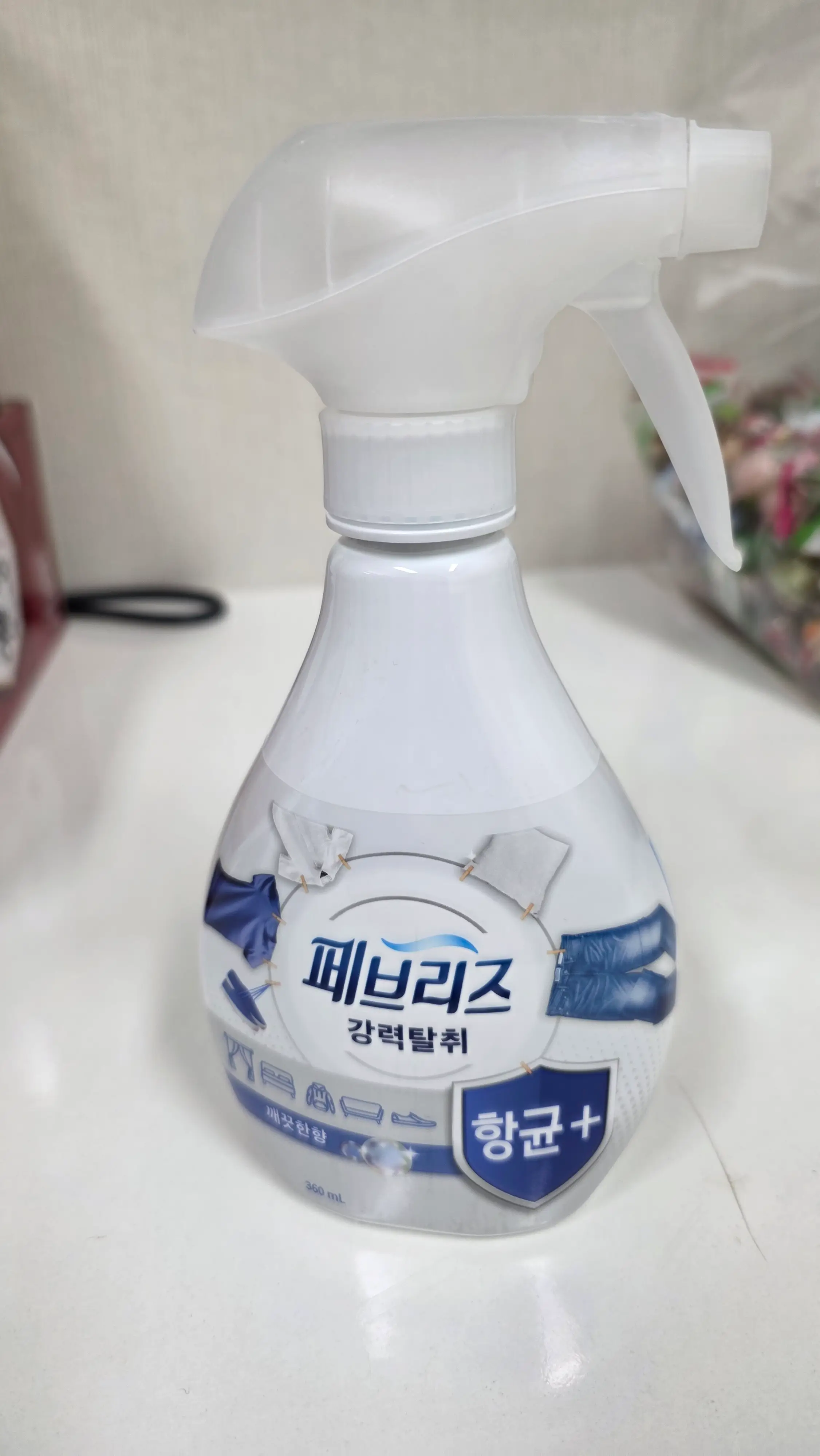 선택된 언니의파우치 리뷰 이미지 - [향균플러스 섬유탈취제 [깨끗한향]]
