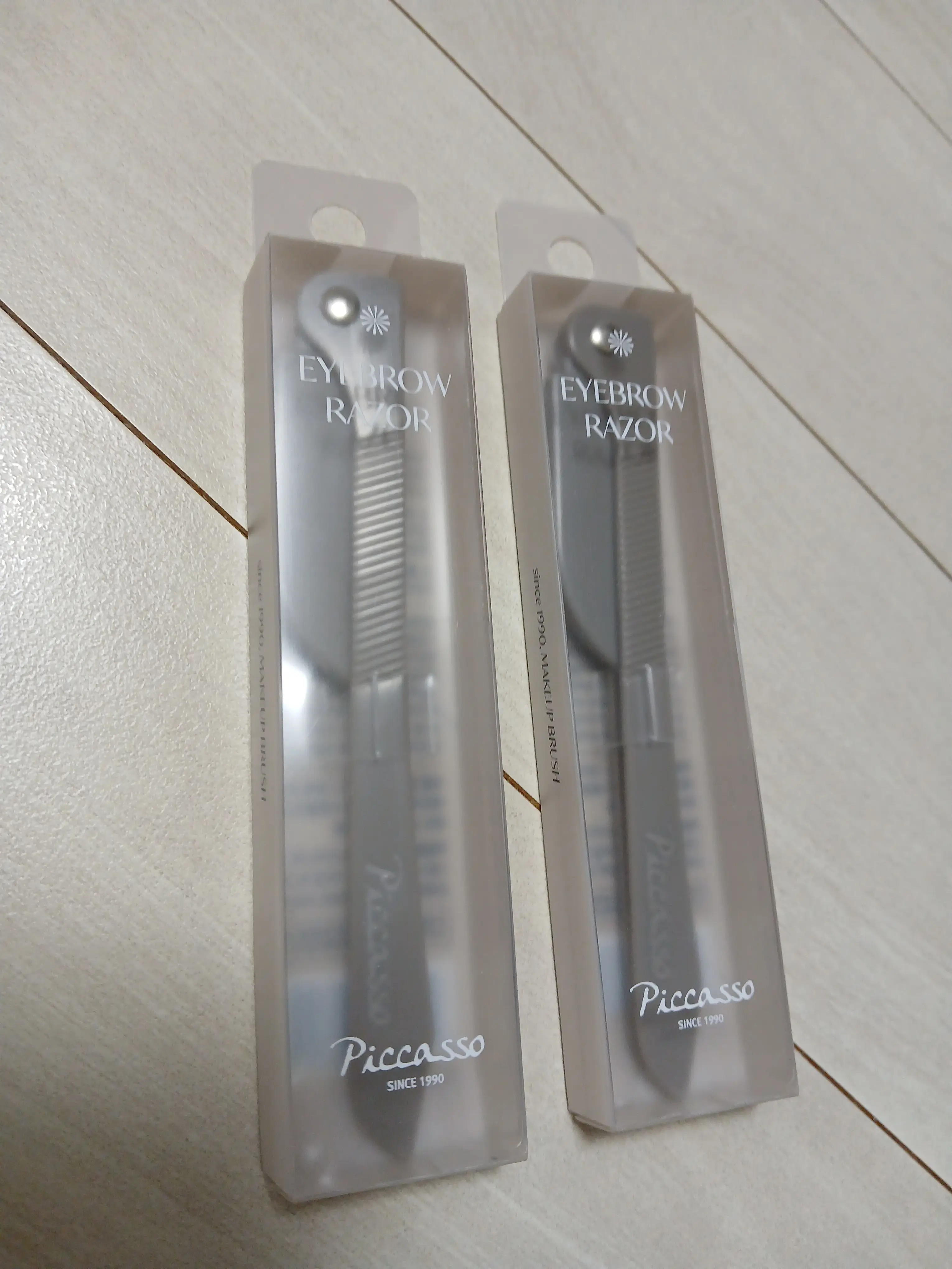 선택된 언니의파우치 리뷰 이미지 - [눈썹칼]