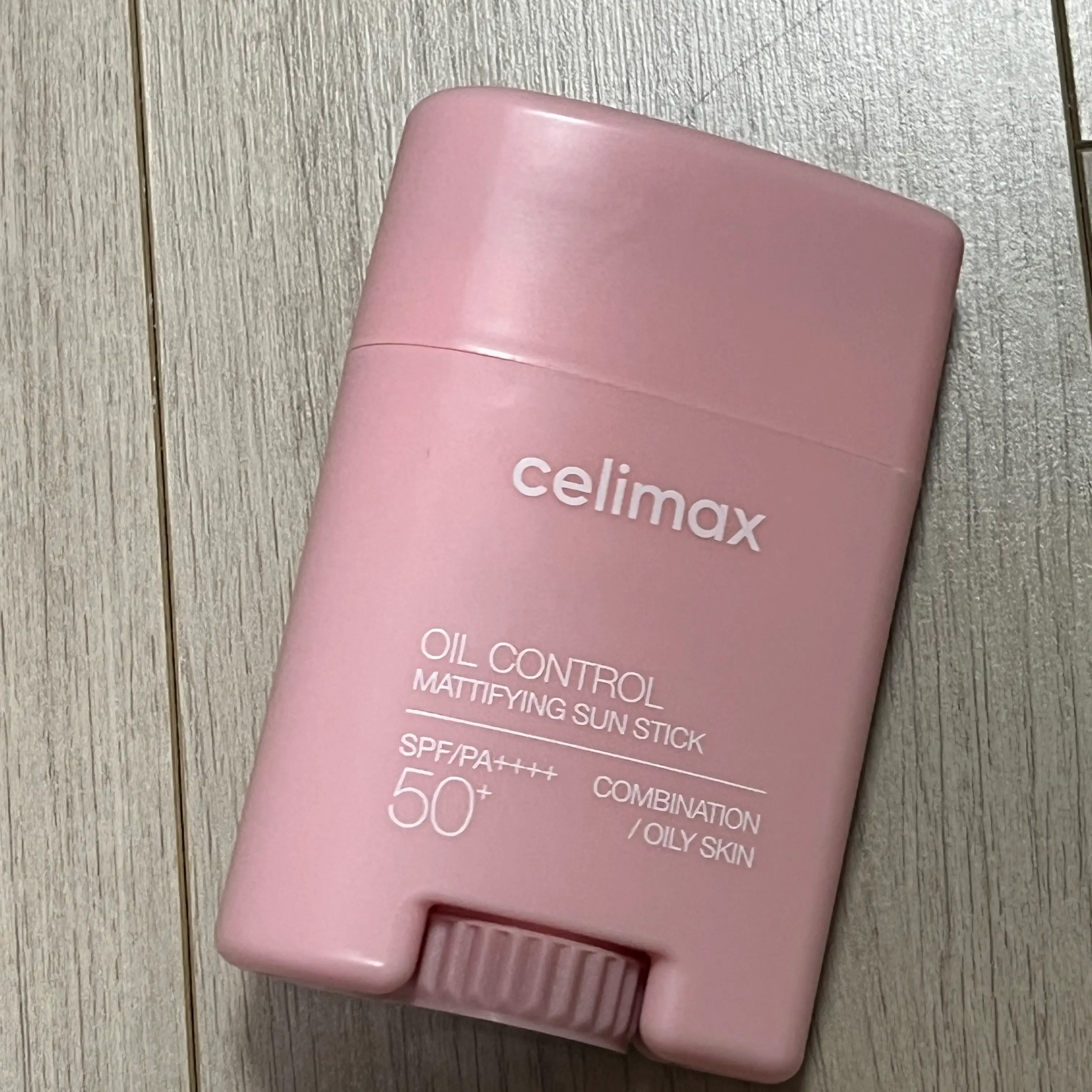 선택된 언니의파우치 리뷰 이미지 - [오일 컨트롤 매티파잉 선스틱]