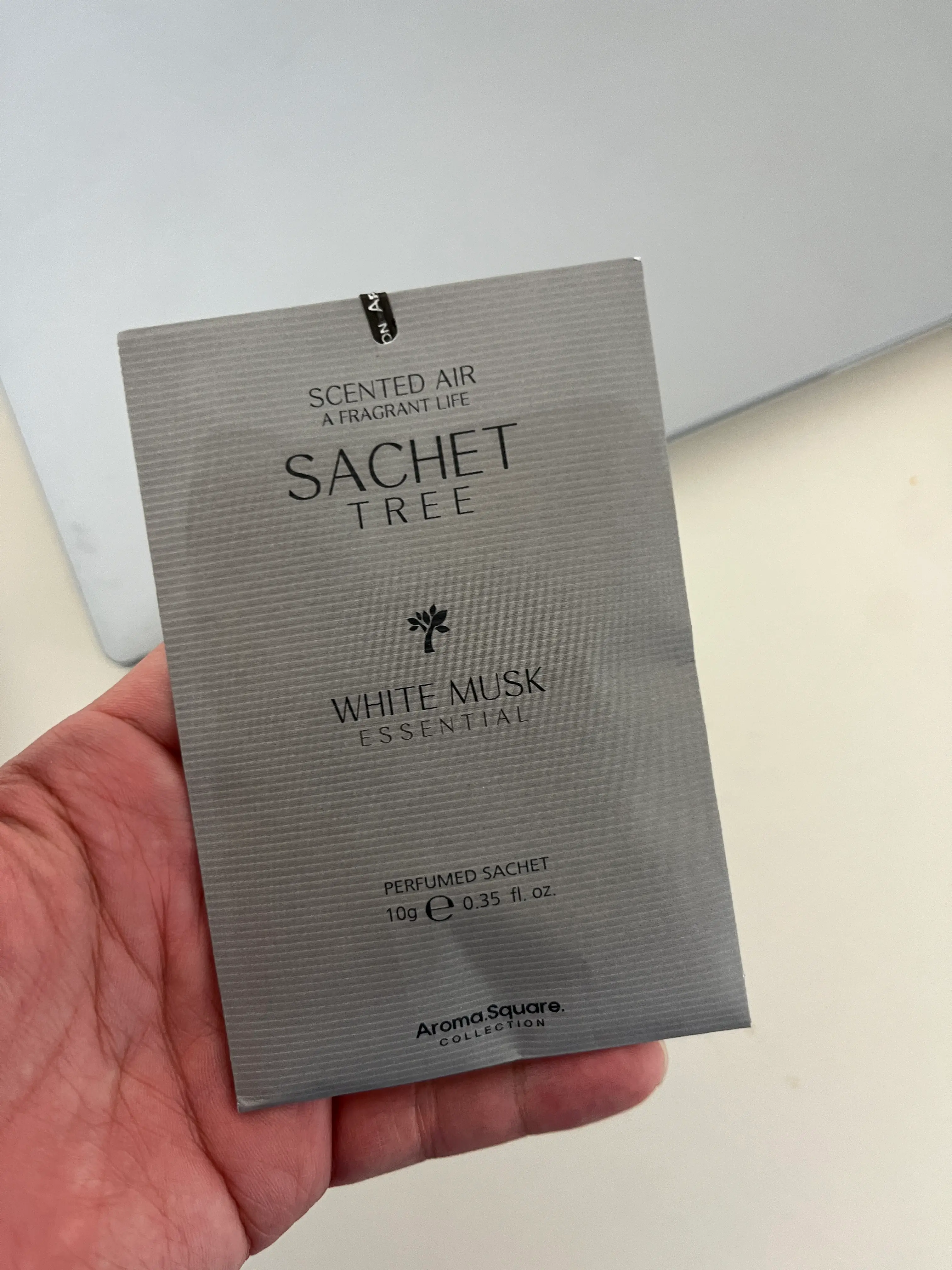 선택된 언니의파우치 리뷰 이미지 - [센티드에어 사쉐 트리 화이트머스크]