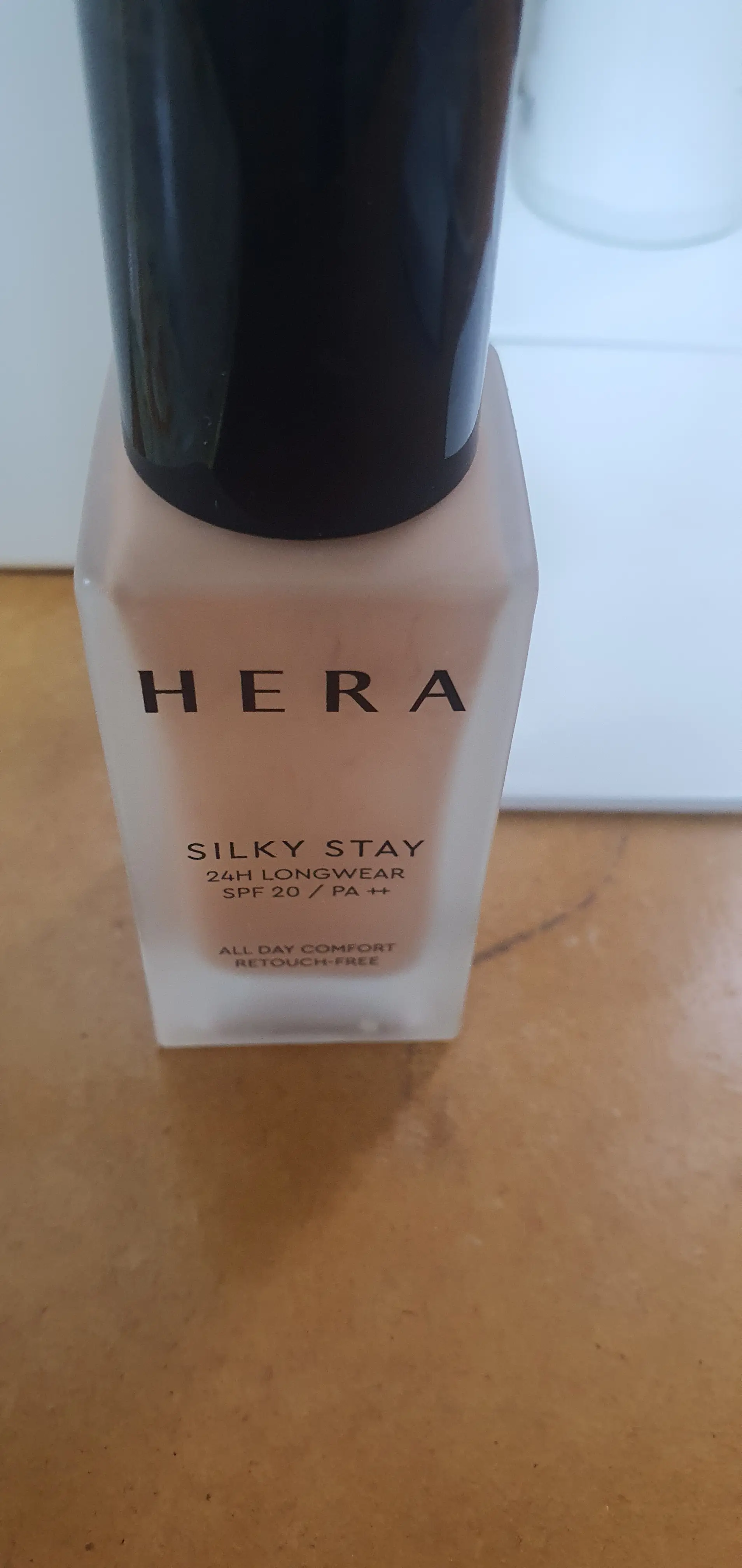 선택된 언니의파우치 리뷰 이미지 - [실키 스테이 24H 롱웨어 파운데이션]