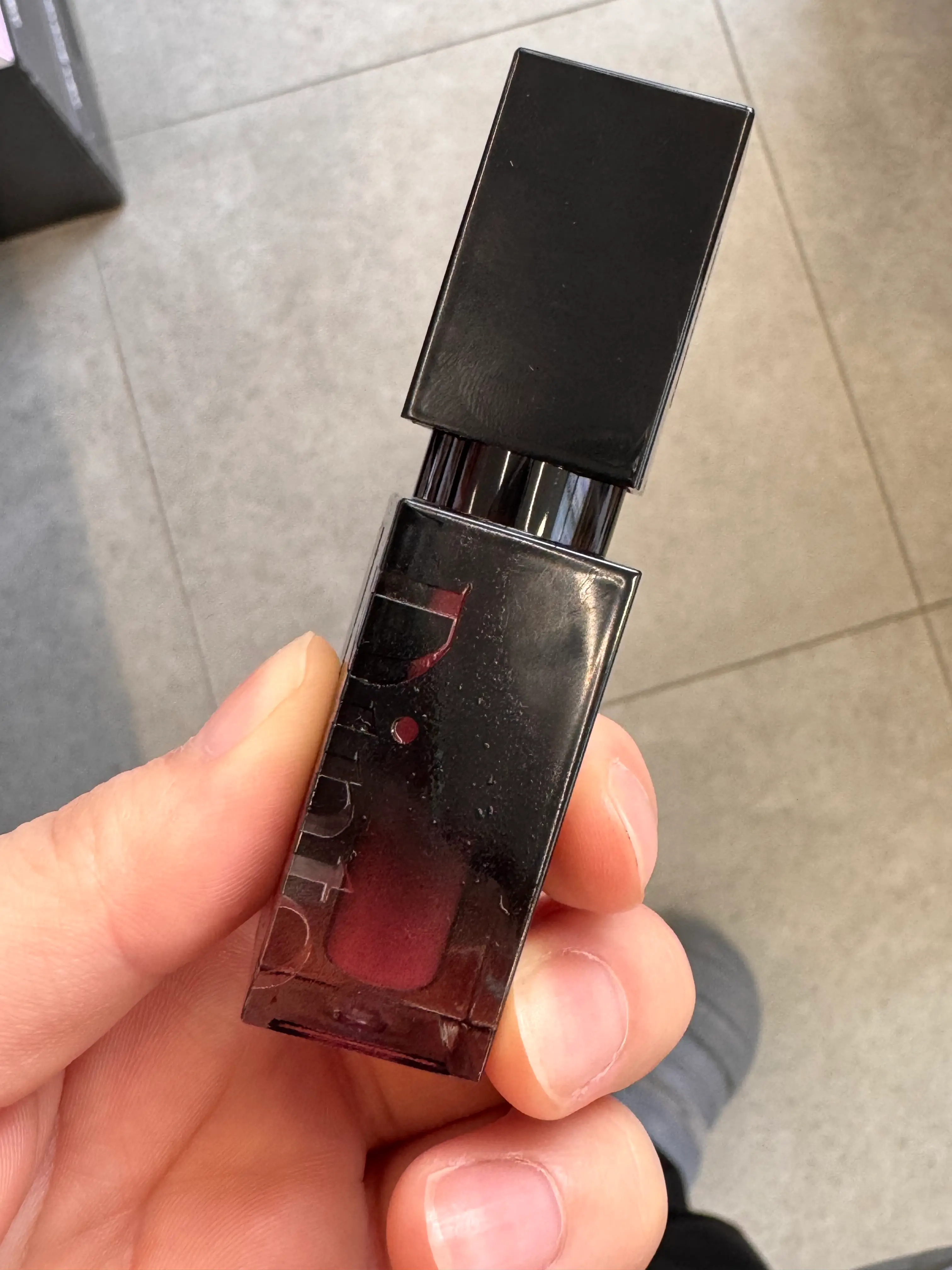 선택된 언니의파우치 리뷰 이미지 - [블러글로이 립 틴트]