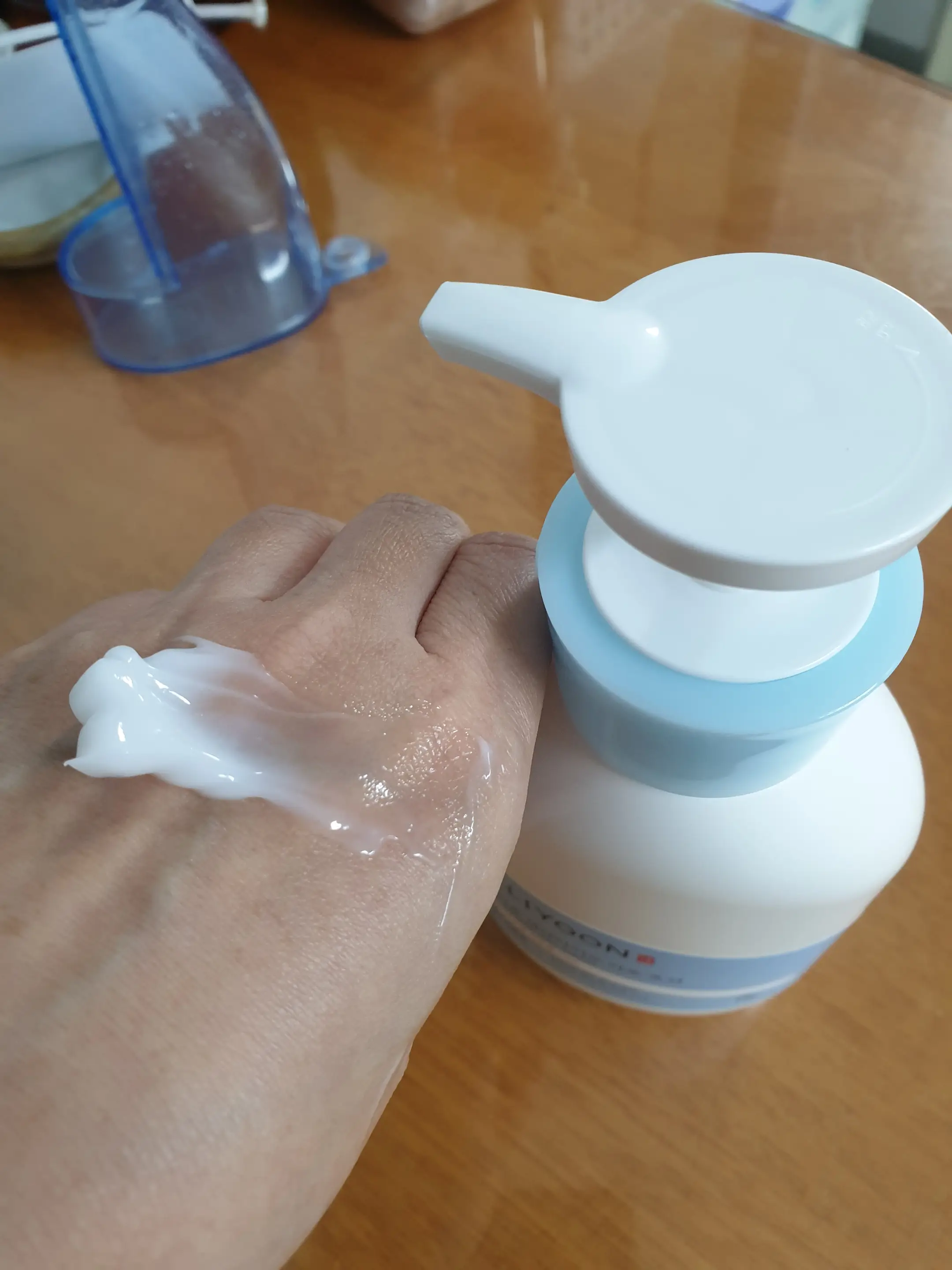 선택된 언니의파우치 리뷰 이미지 - [세라마이드 아토 로션]
