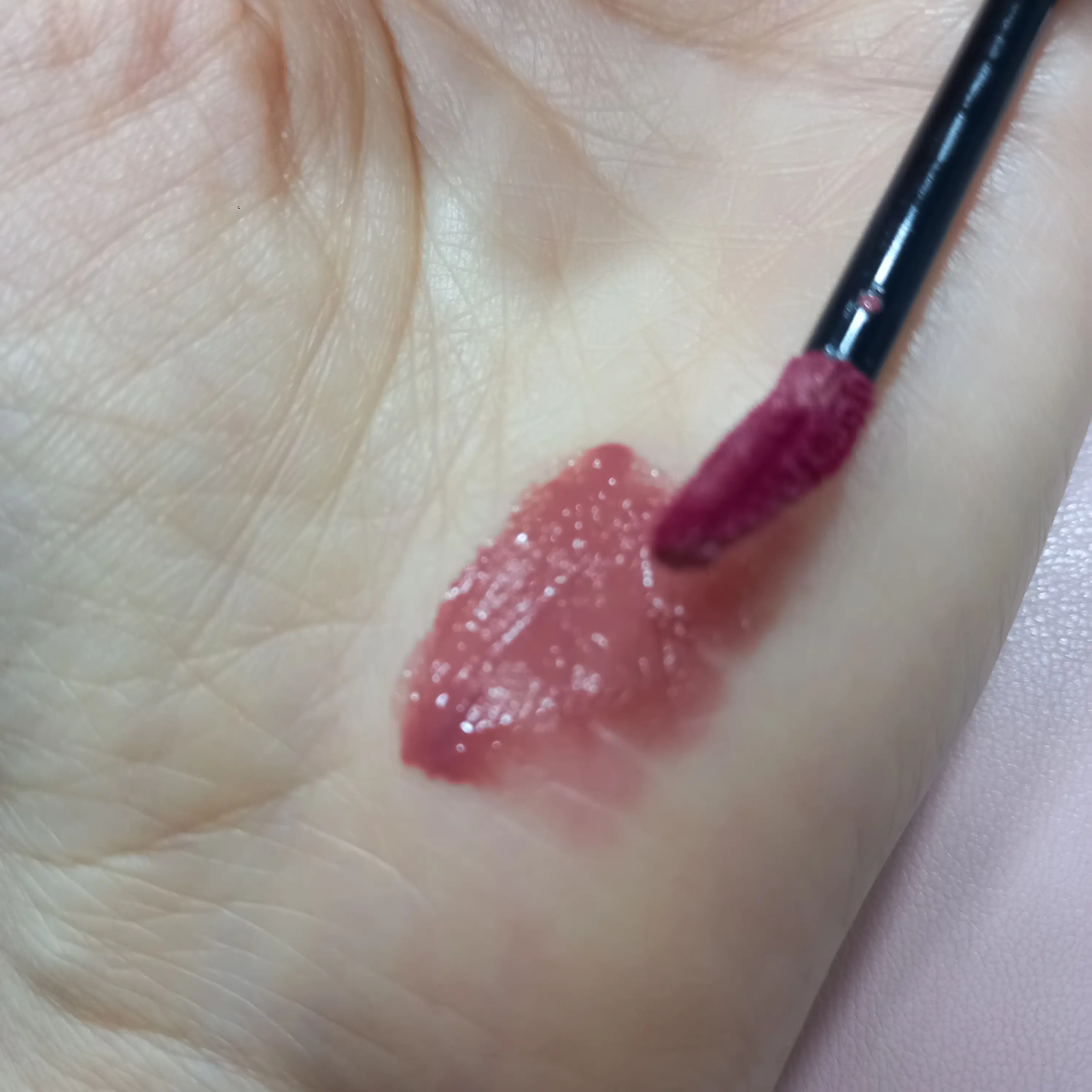 선택된 언니의파우치 리뷰 이미지 - [라벨르 로즈 플럼핑 립틴트]