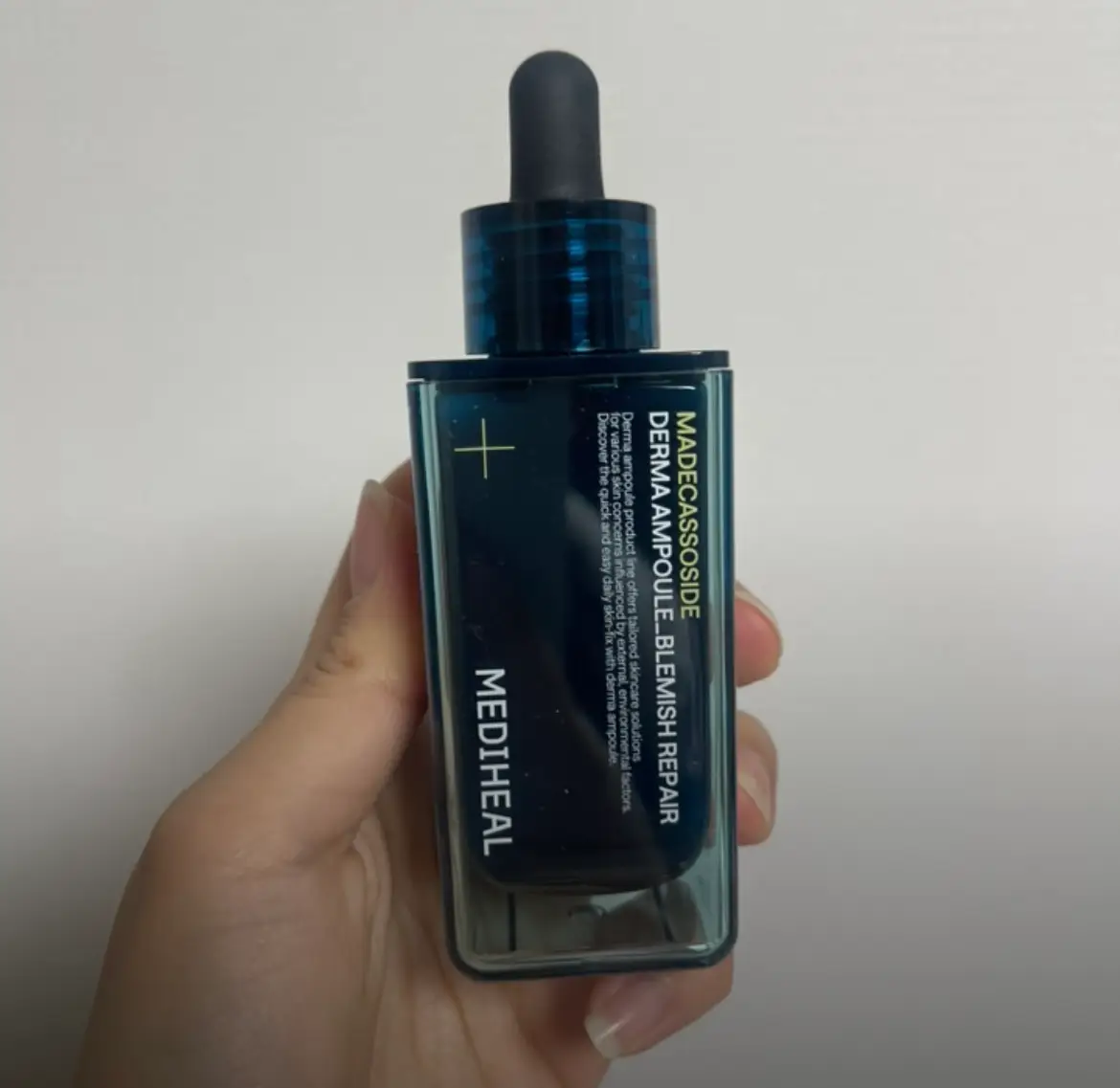 선택된 언니의파우치 리뷰 이미지 - [마데카소사이드 더마 앰플 흔적 리페어]