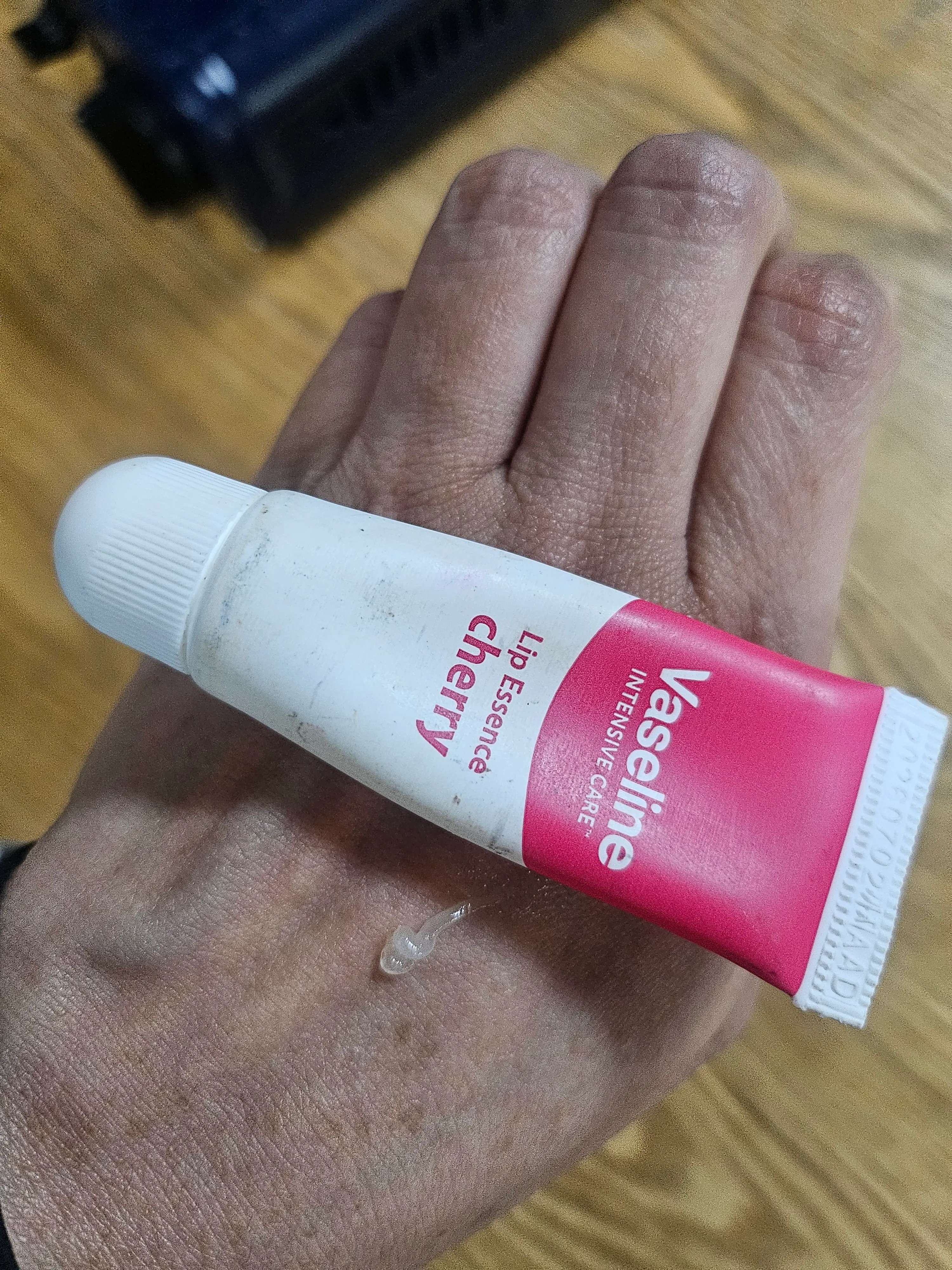 선택된 언니의파우치 리뷰 이미지 - [인텐시브 케어 립에센스 체리]