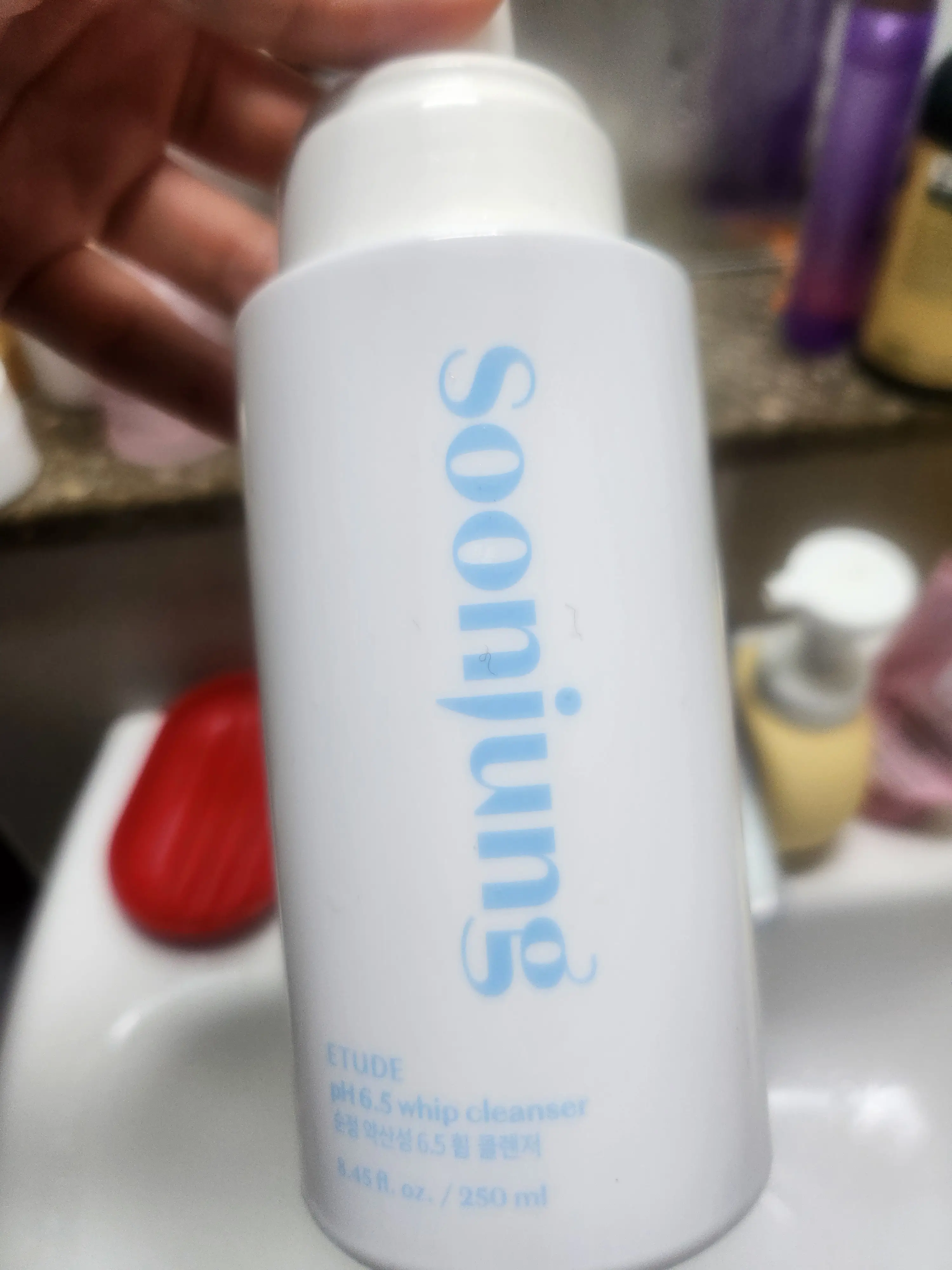 선택된 언니의파우치 리뷰 이미지 - [순정 약산성 6.5 휩 클렌저 ]