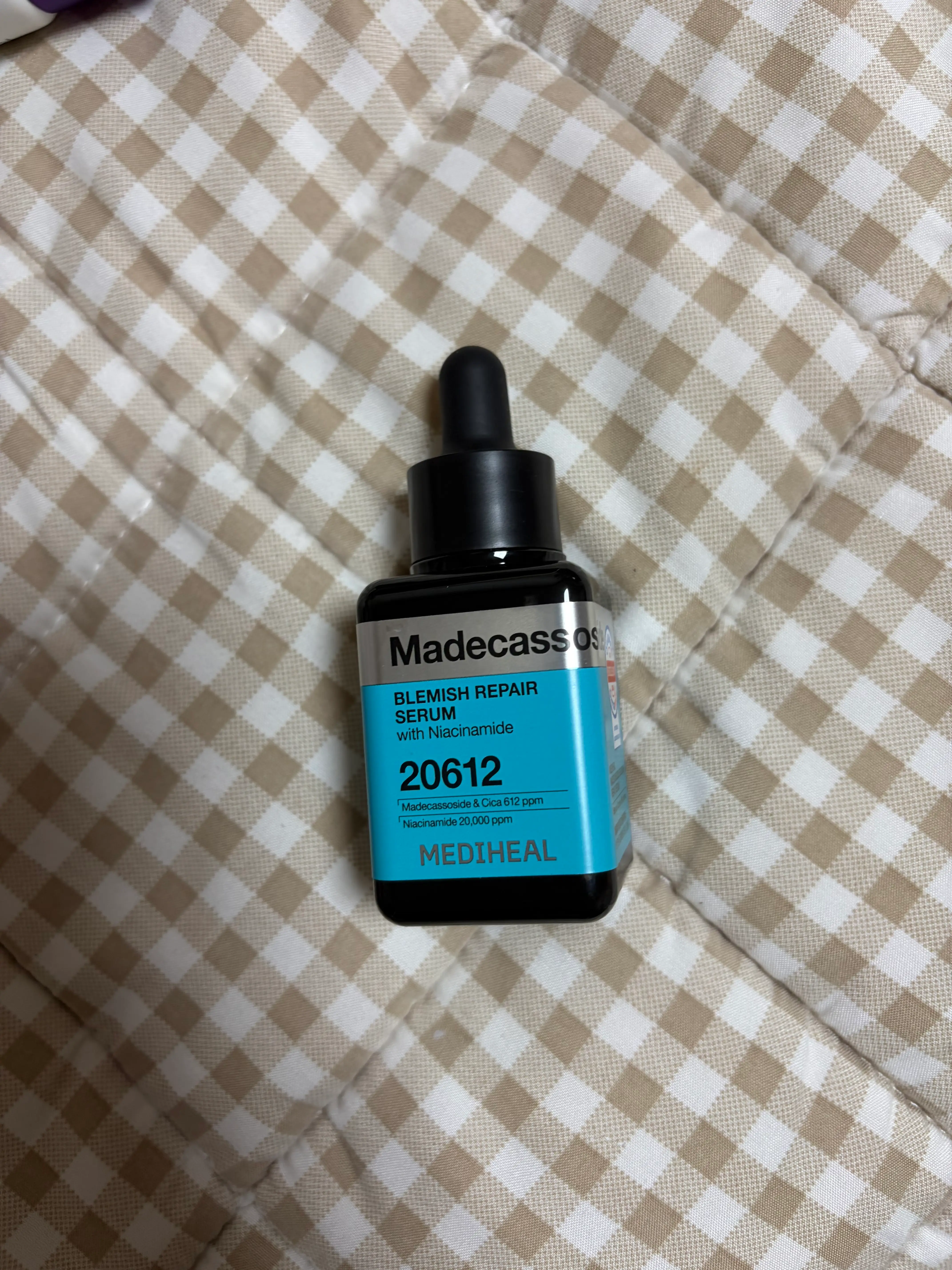 선택된 언니의파우치 리뷰 이미지 - [마데카소사이드 흔적 리페어 세럼]