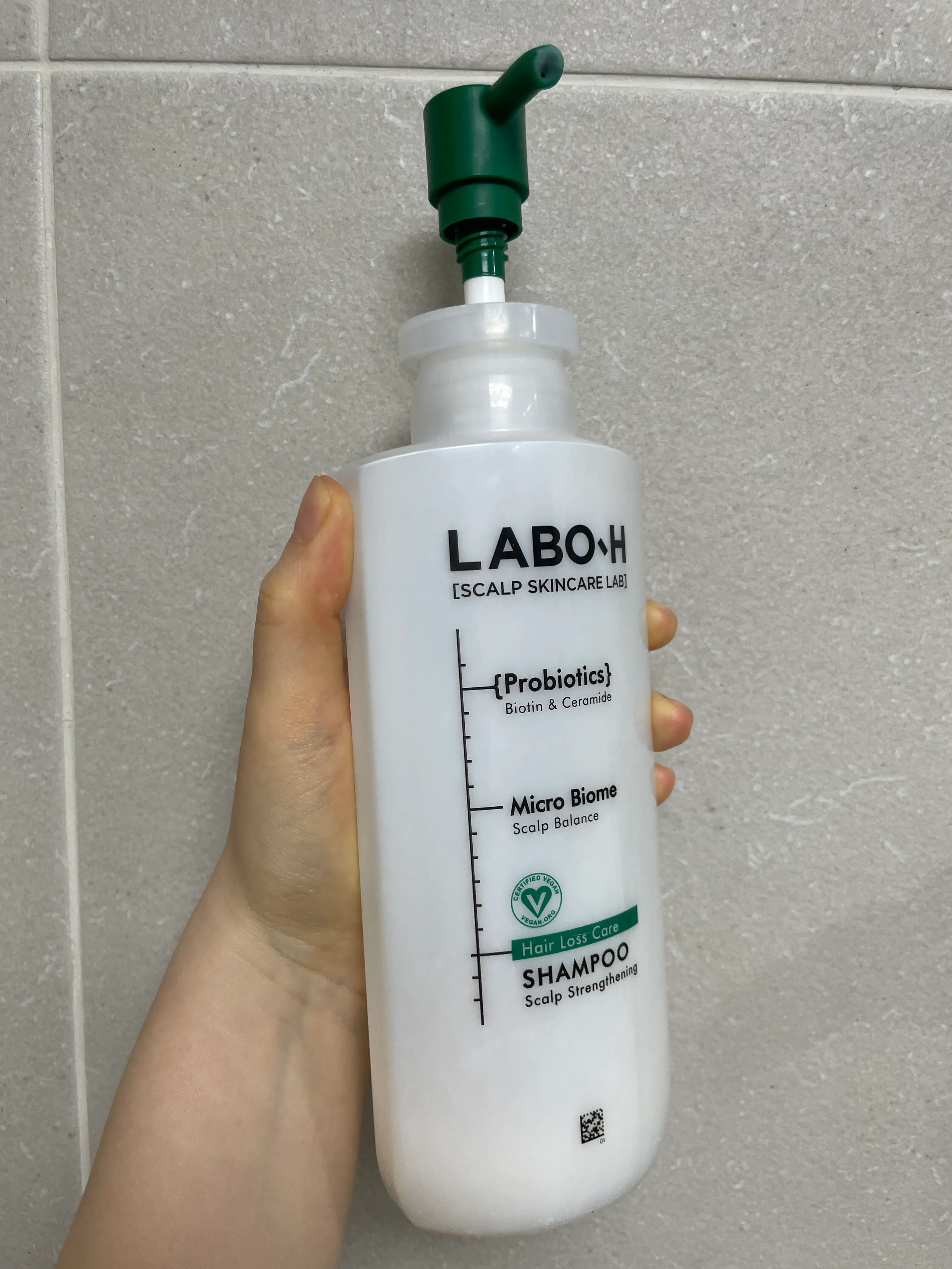 선택된 언니의파우치 리뷰 이미지 - [프로바이오틱스 탈모증상완화 두피강화 샴푸]