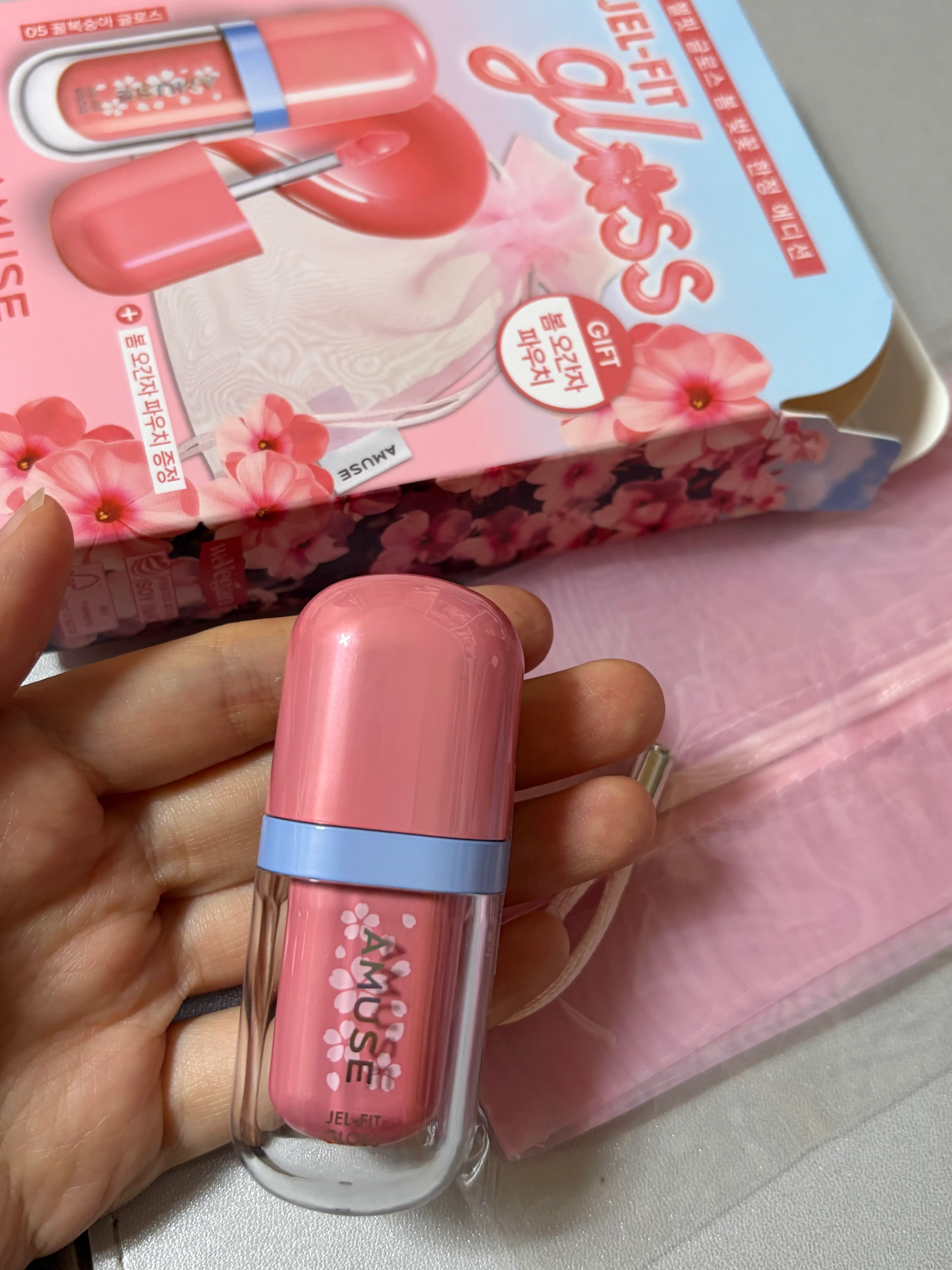 선택된 언니의파우치 리뷰 이미지 - [젤핏 글로스 틴트]