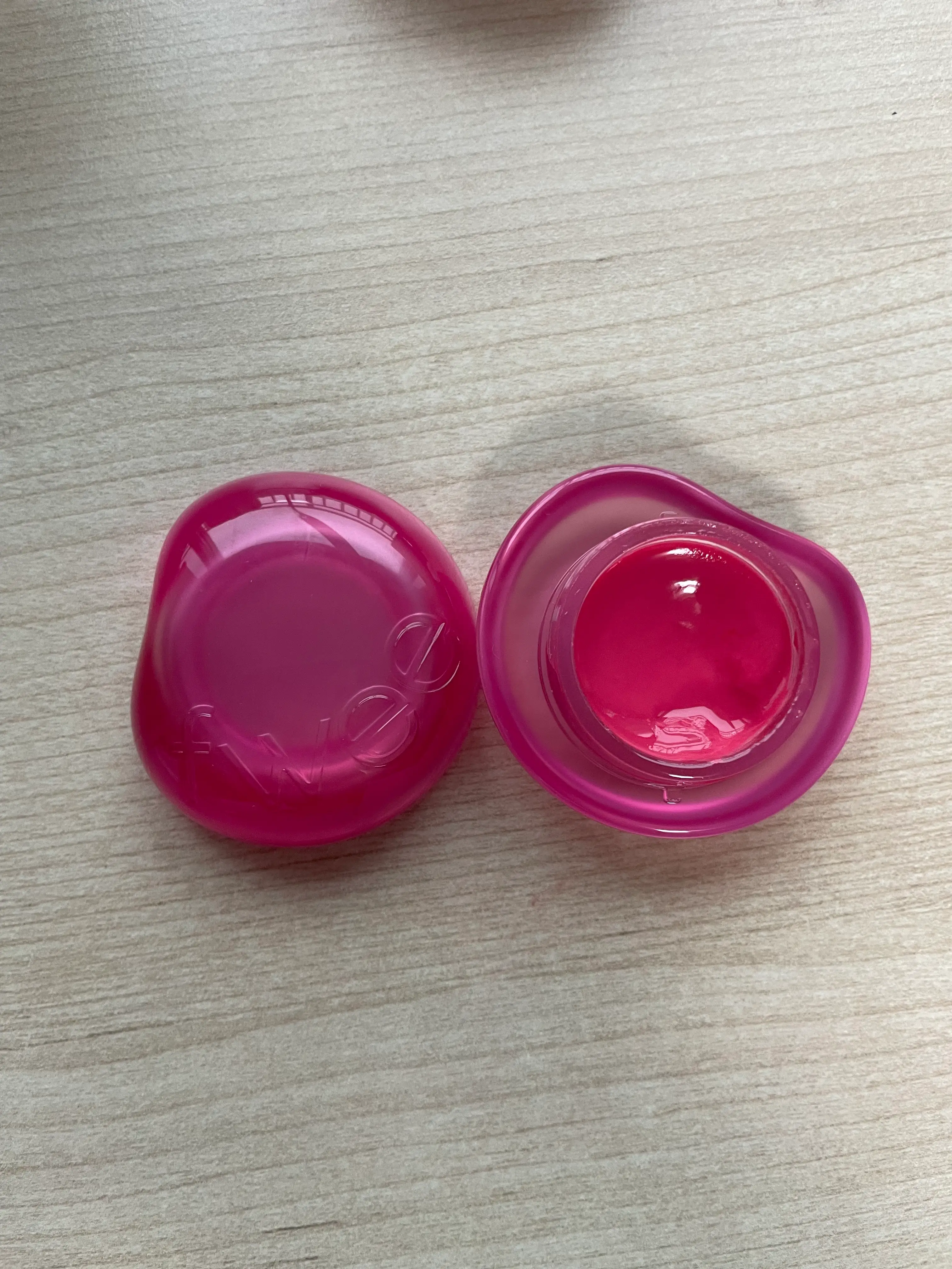 선택된 언니의파우치 리뷰 이미지 - [립앤치크 글로이 젤리팟]