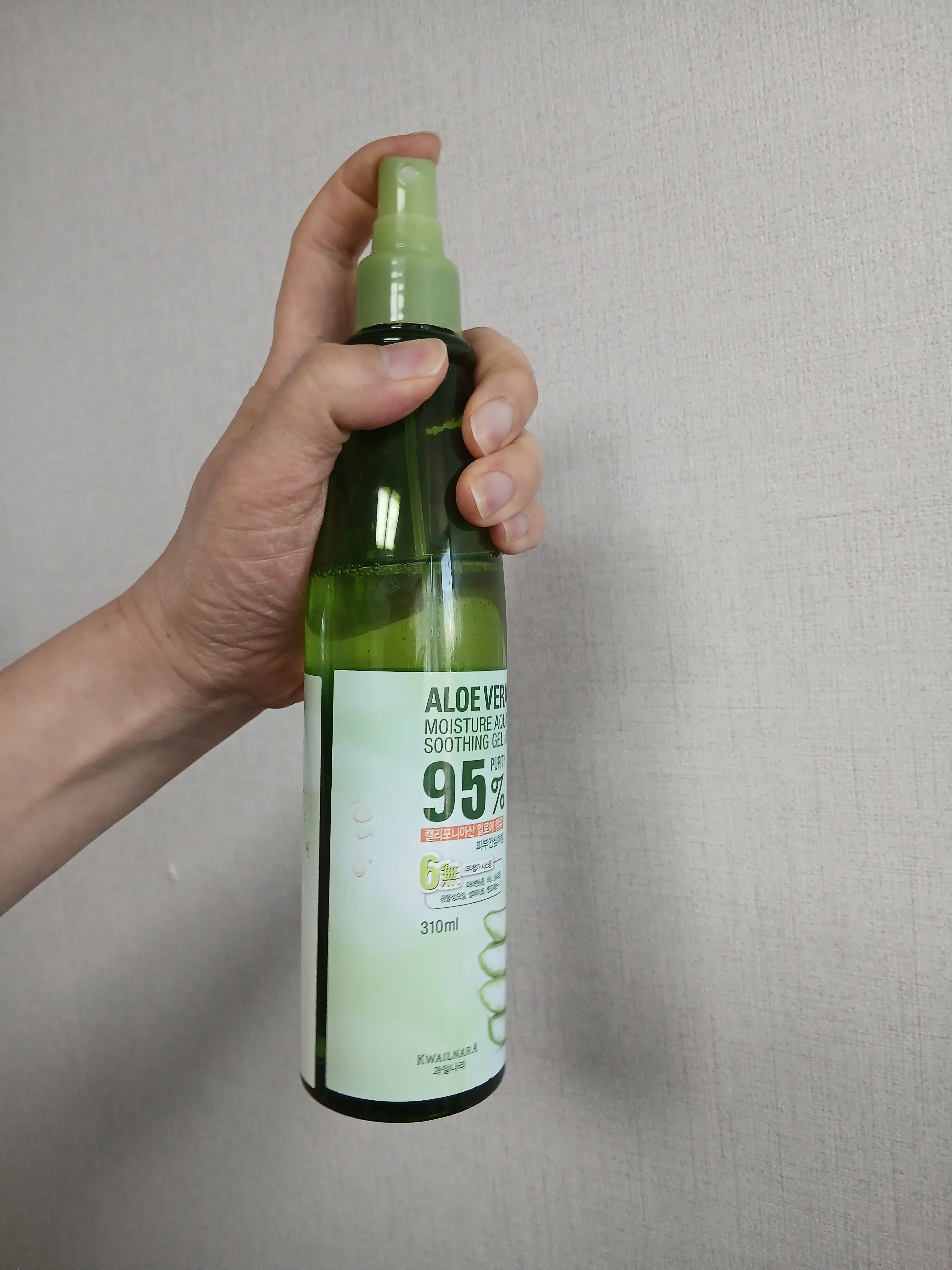 선택된 언니의파우치 리뷰 이미지 - [알로에베라 모이스처 아쿠아 수딩 젤 미스트]