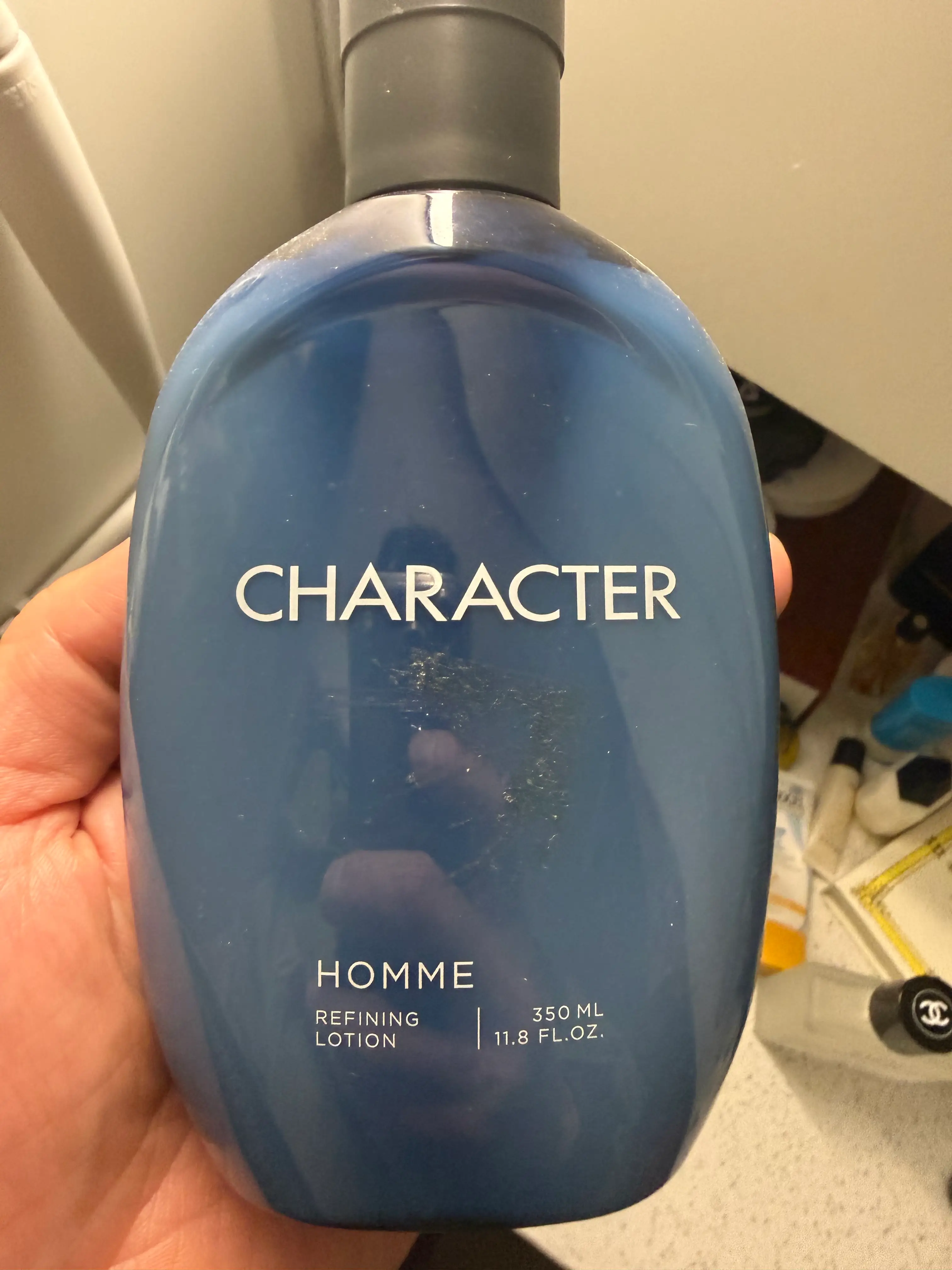 선택된 언니의파우치 리뷰 이미지 - [캐릭터 옴므 리파이닝 로션]