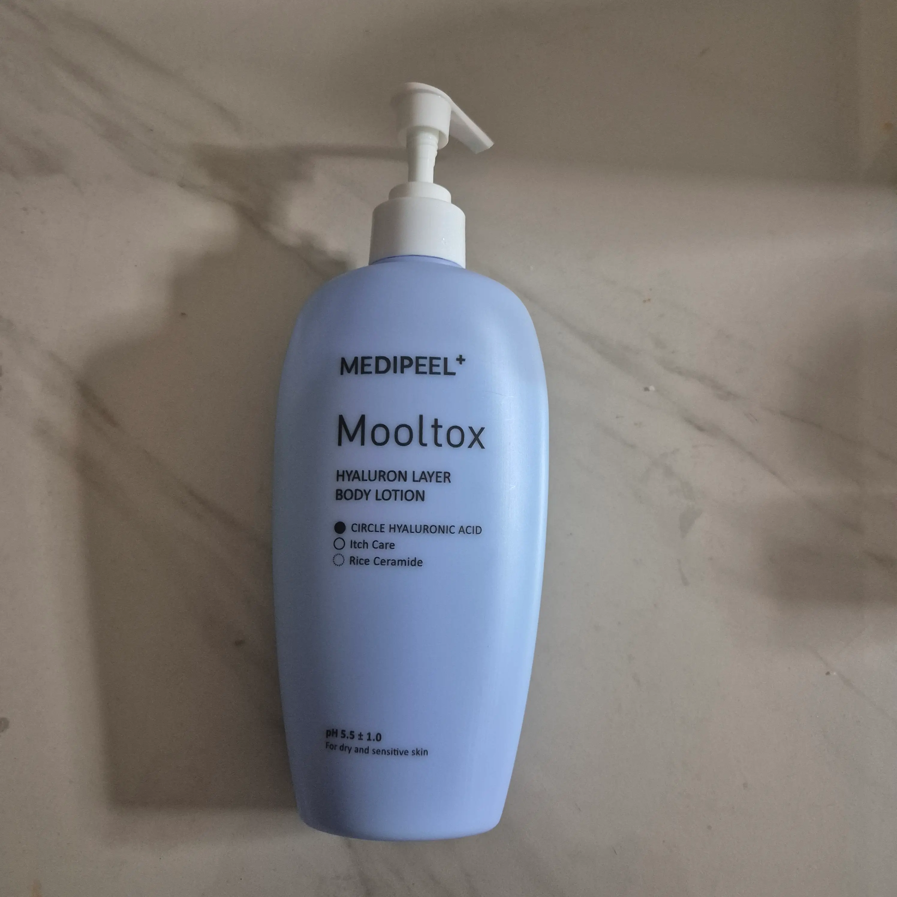 선택된 언니의파우치 리뷰 이미지 - [히알루론산 레이어 물톡스 바디 로션]