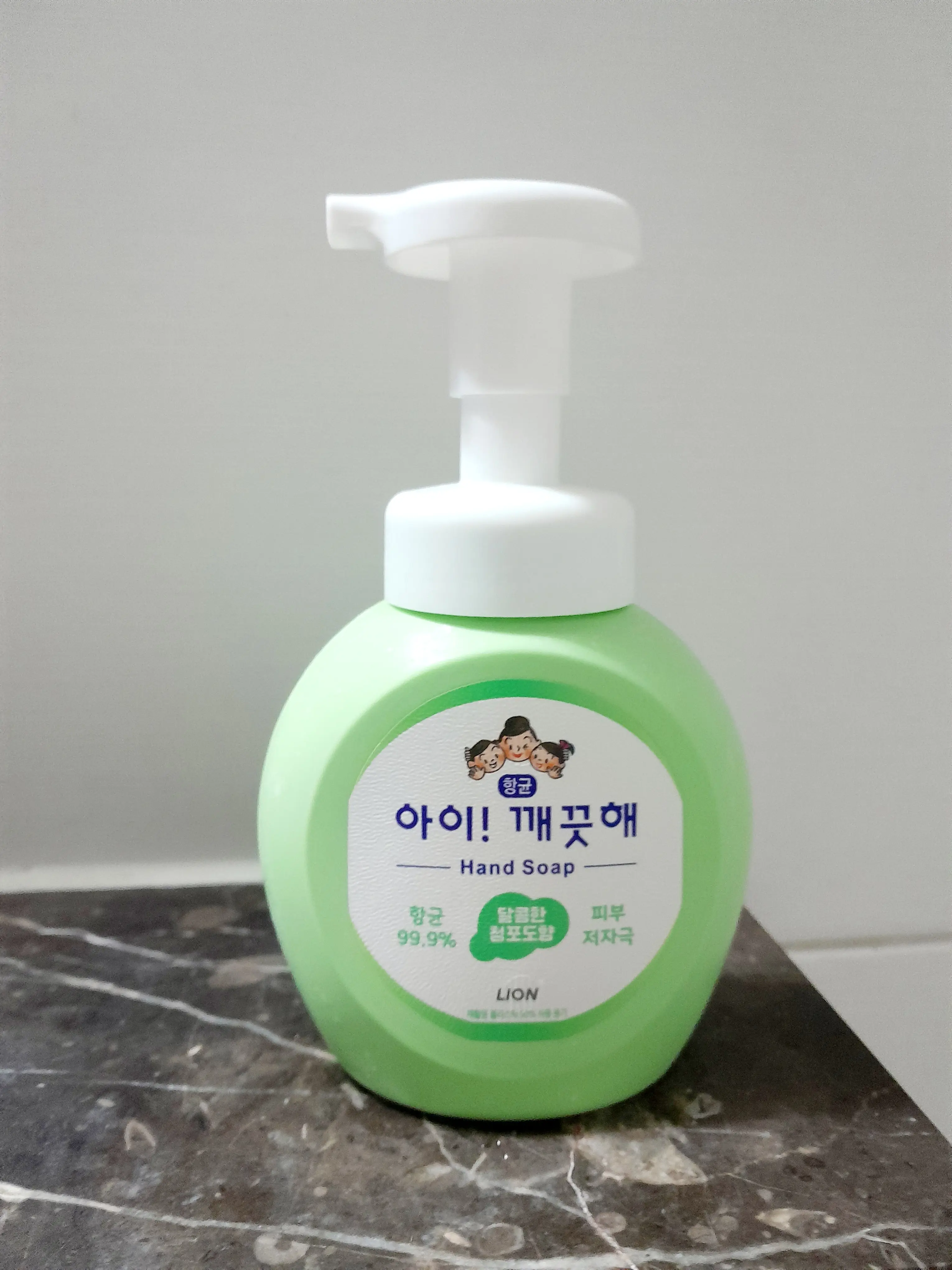 선택된 언니의파우치 리뷰 이미지 - [아이깨끗해 항균 폼 핸드솝 [청포도향]]