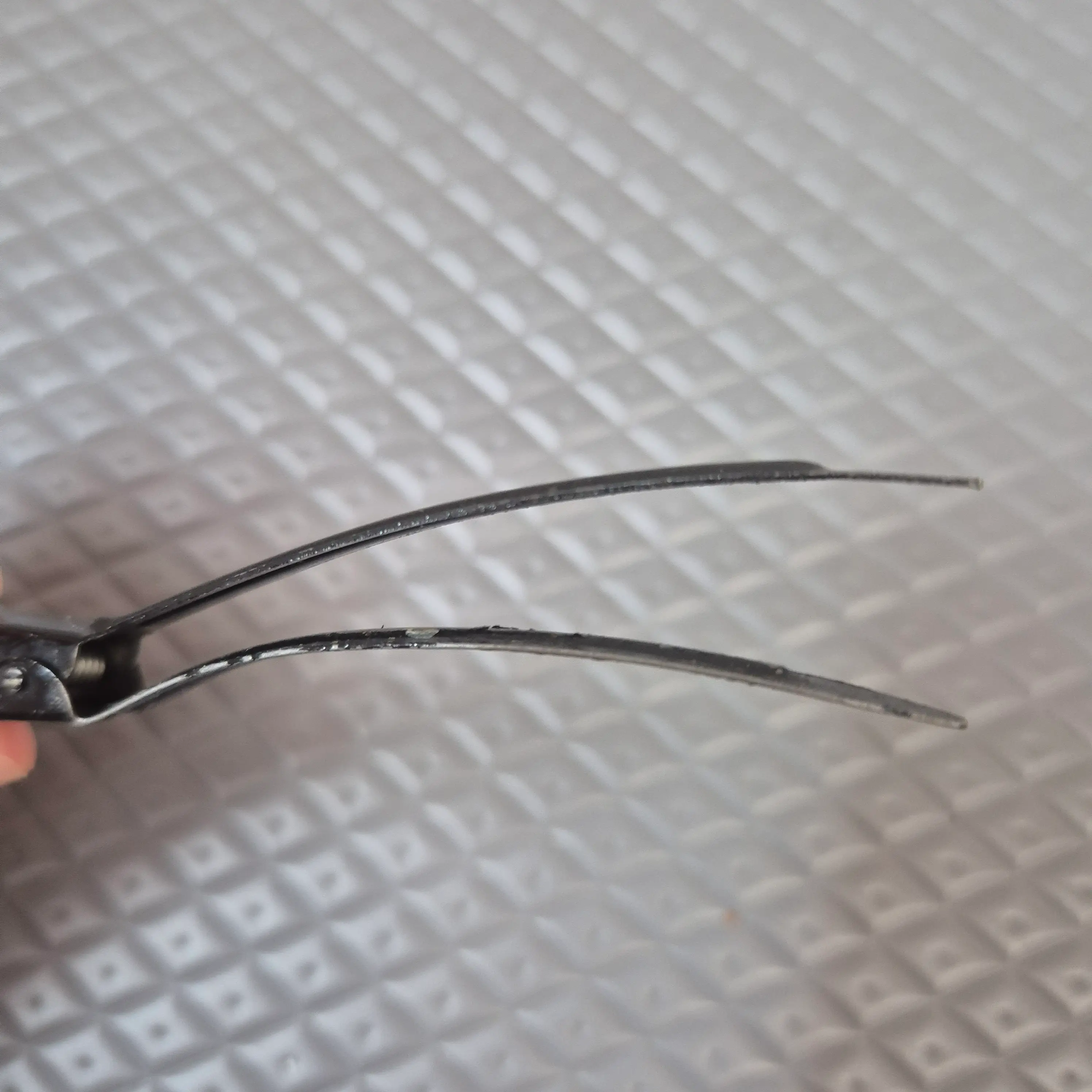 선택된 언니의파우치 리뷰 이미지 - [헤어집게 ]