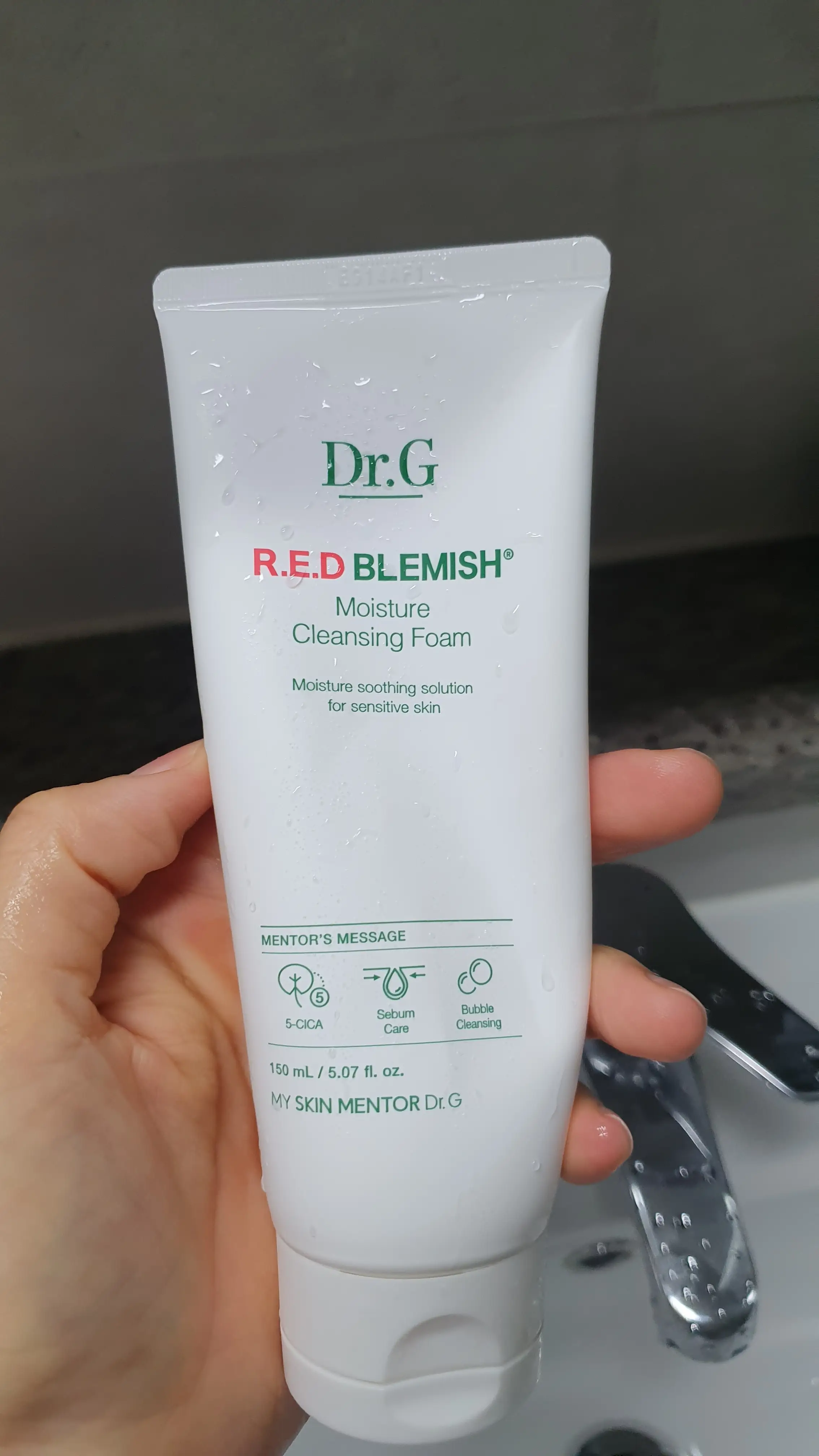 선택된 언니의파우치 리뷰 이미지 - [레드 블레미쉬 모이스처 클렌징 폼]