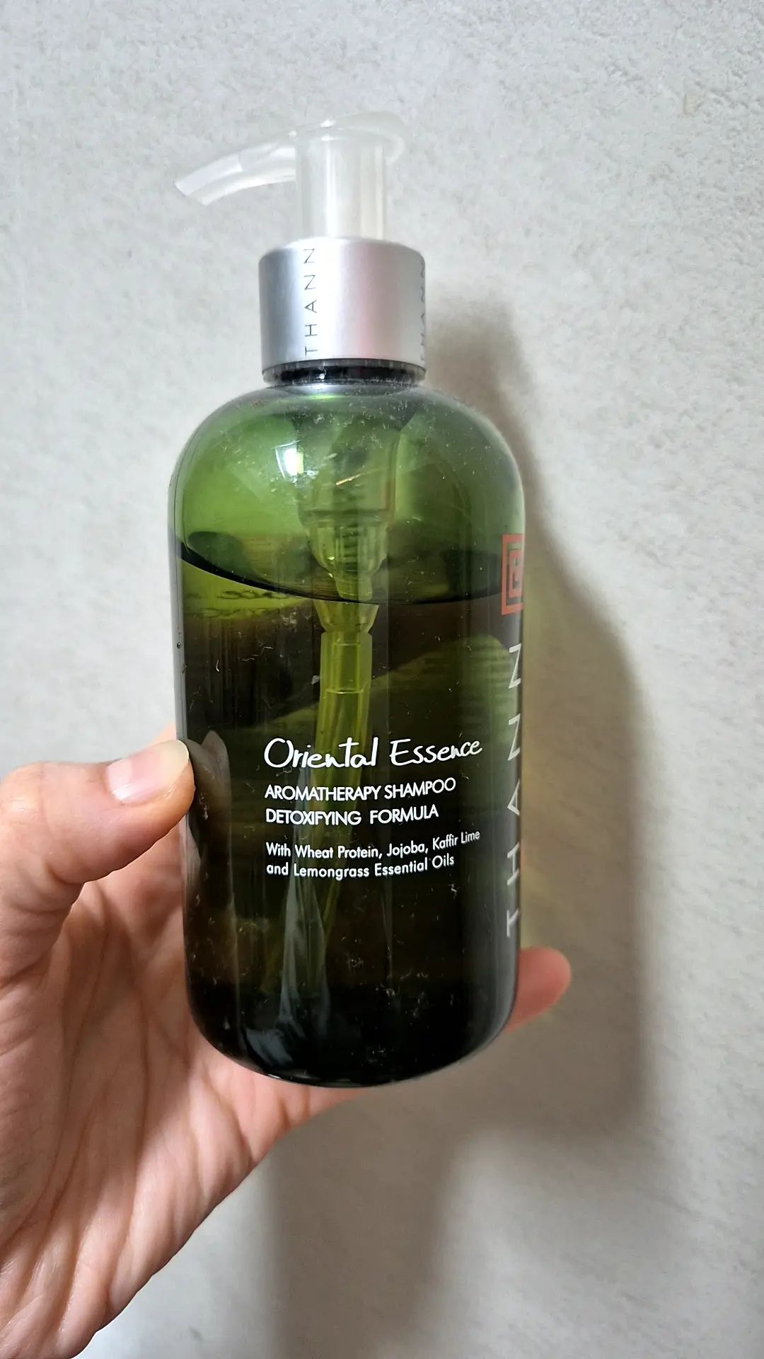 선택된 언니의파우치 리뷰 이미지 - [오리엔탈 에센스 디톡시파잉 샴푸]