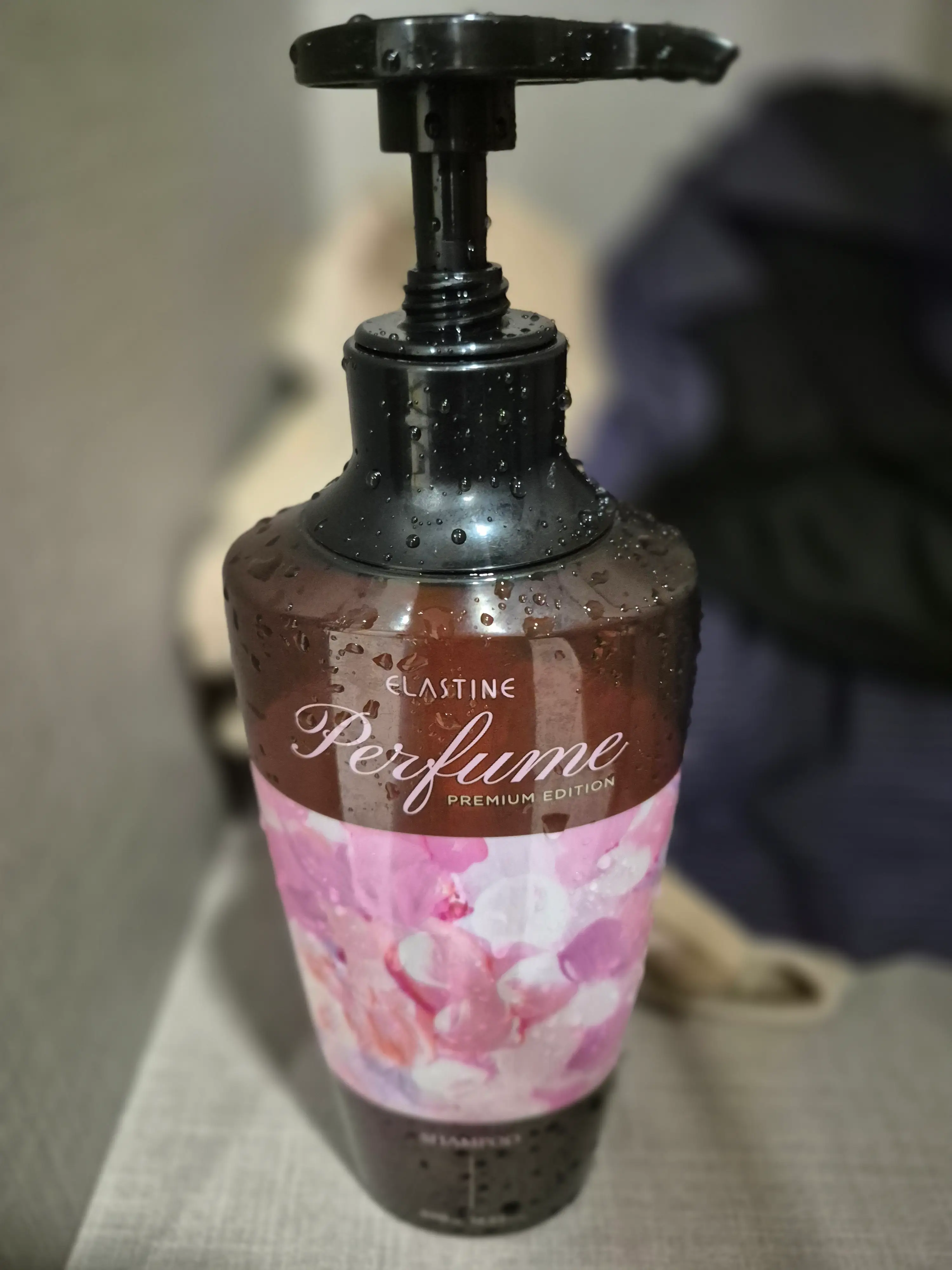 선택된 언니의파우치 리뷰 이미지 - [데일리 리페어링 퍼퓸 샴푸]
