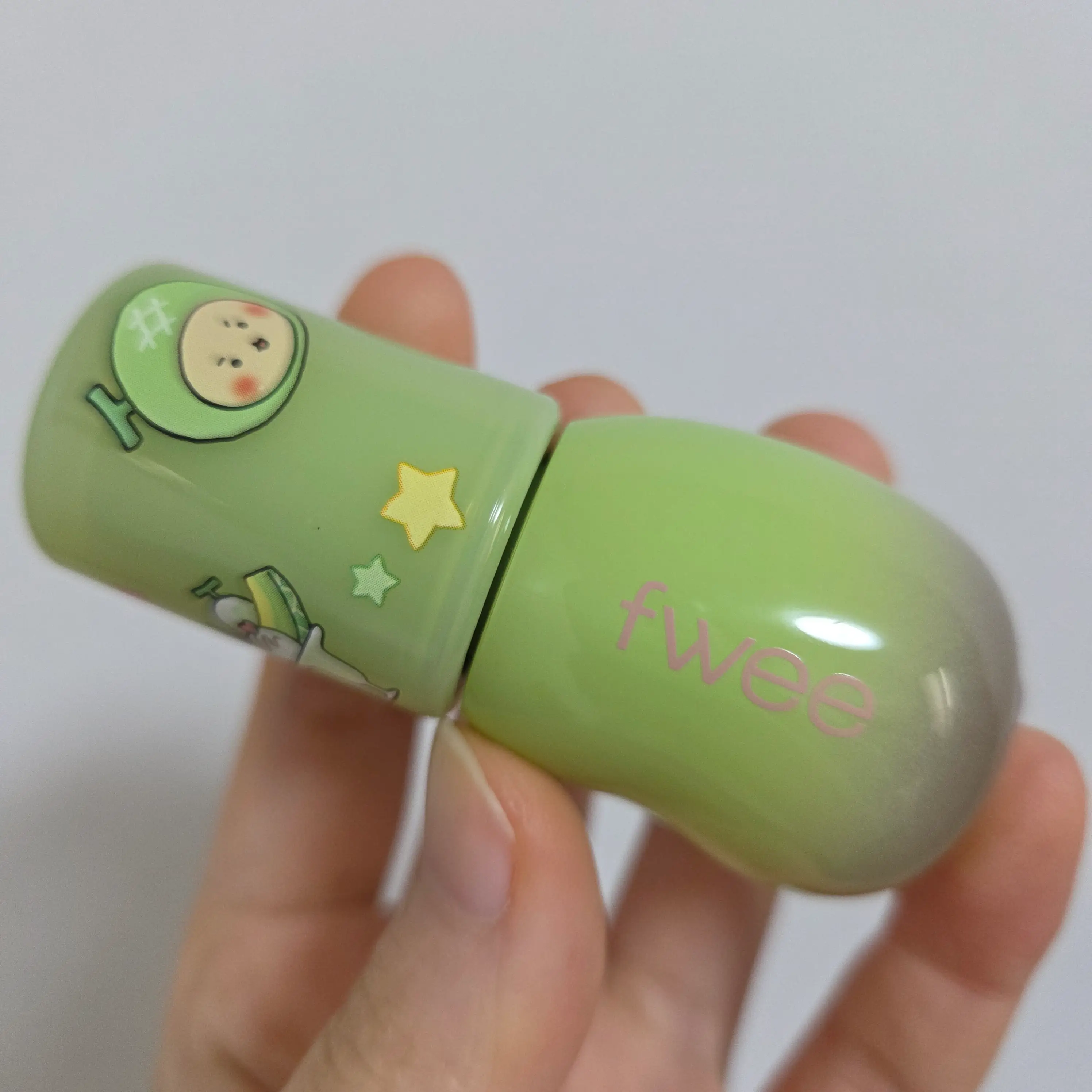 선택된 언니의파우치 리뷰 이미지 - [(망그러진 곰 콜라보) 3D 볼류밍 글로스]