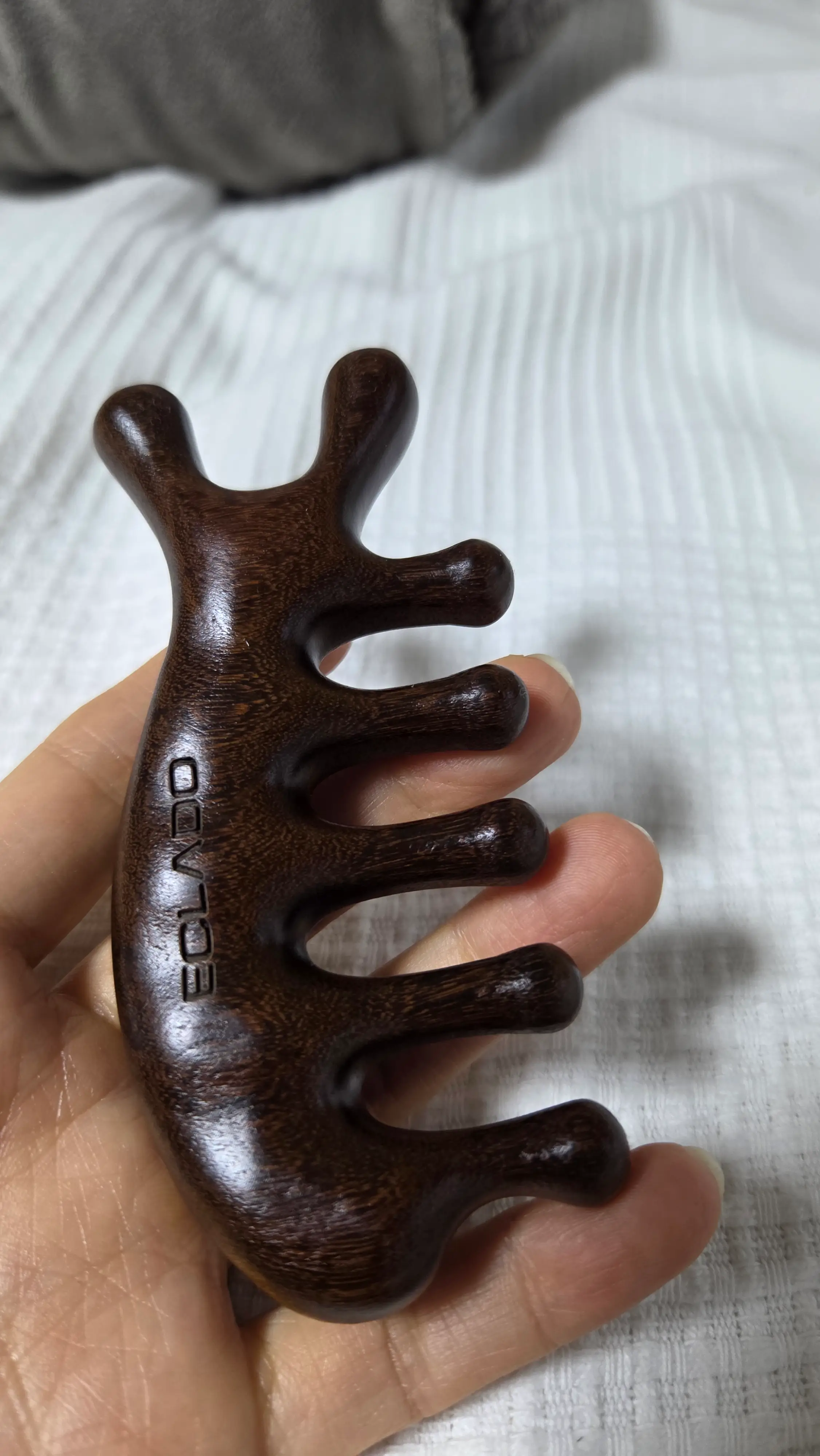 선택된 언니의파우치 리뷰 이미지 - [골든 샌달우드 빗 괄사]