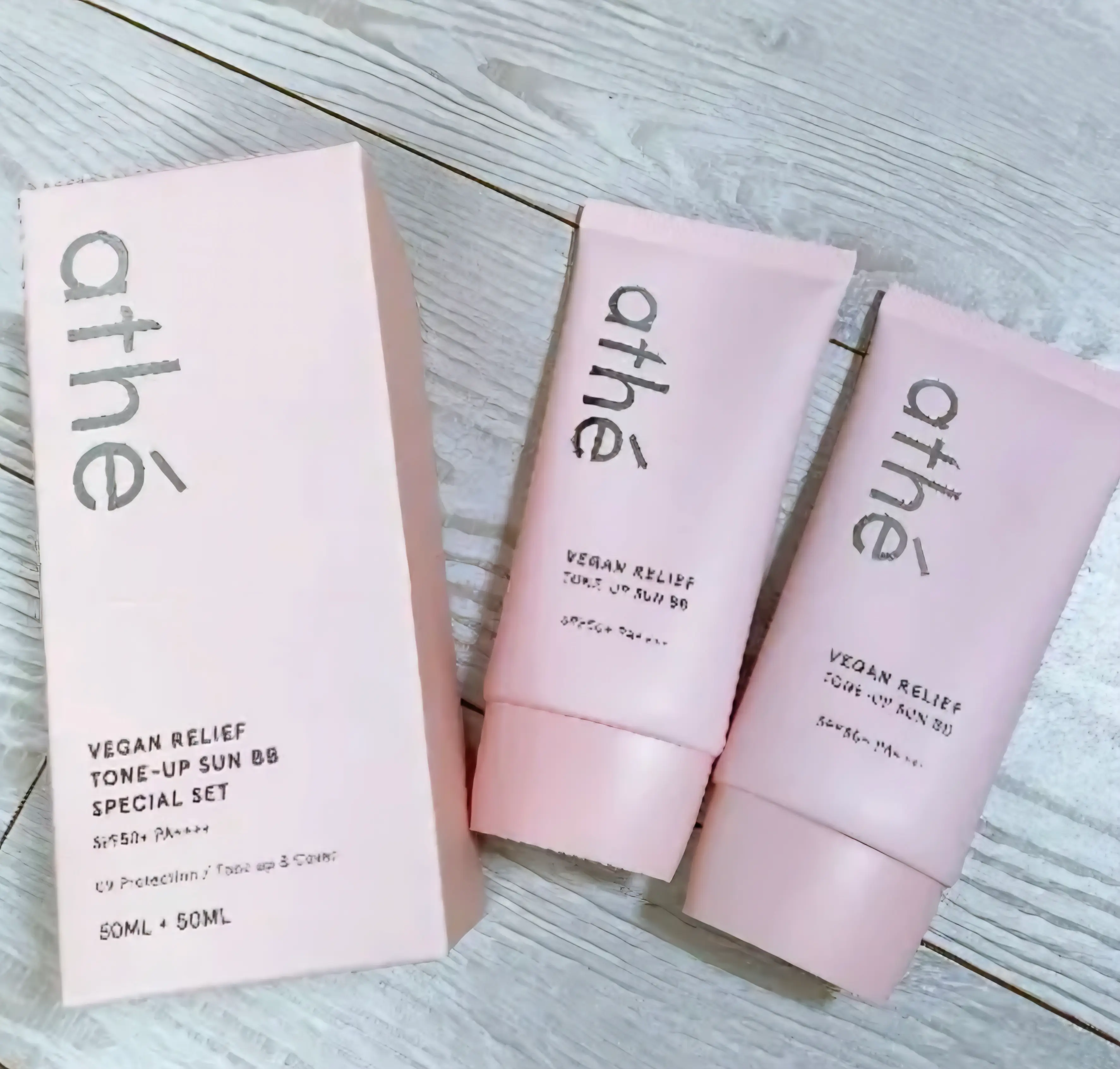 선택된 언니의파우치 리뷰 이미지 - [비건 릴리프 톤업 선 비비]