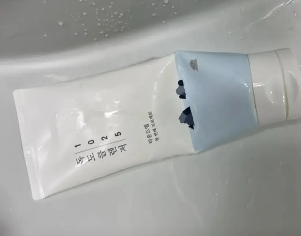 선택된 언니의파우치 리뷰 이미지 - [1025 독도 클렌저]