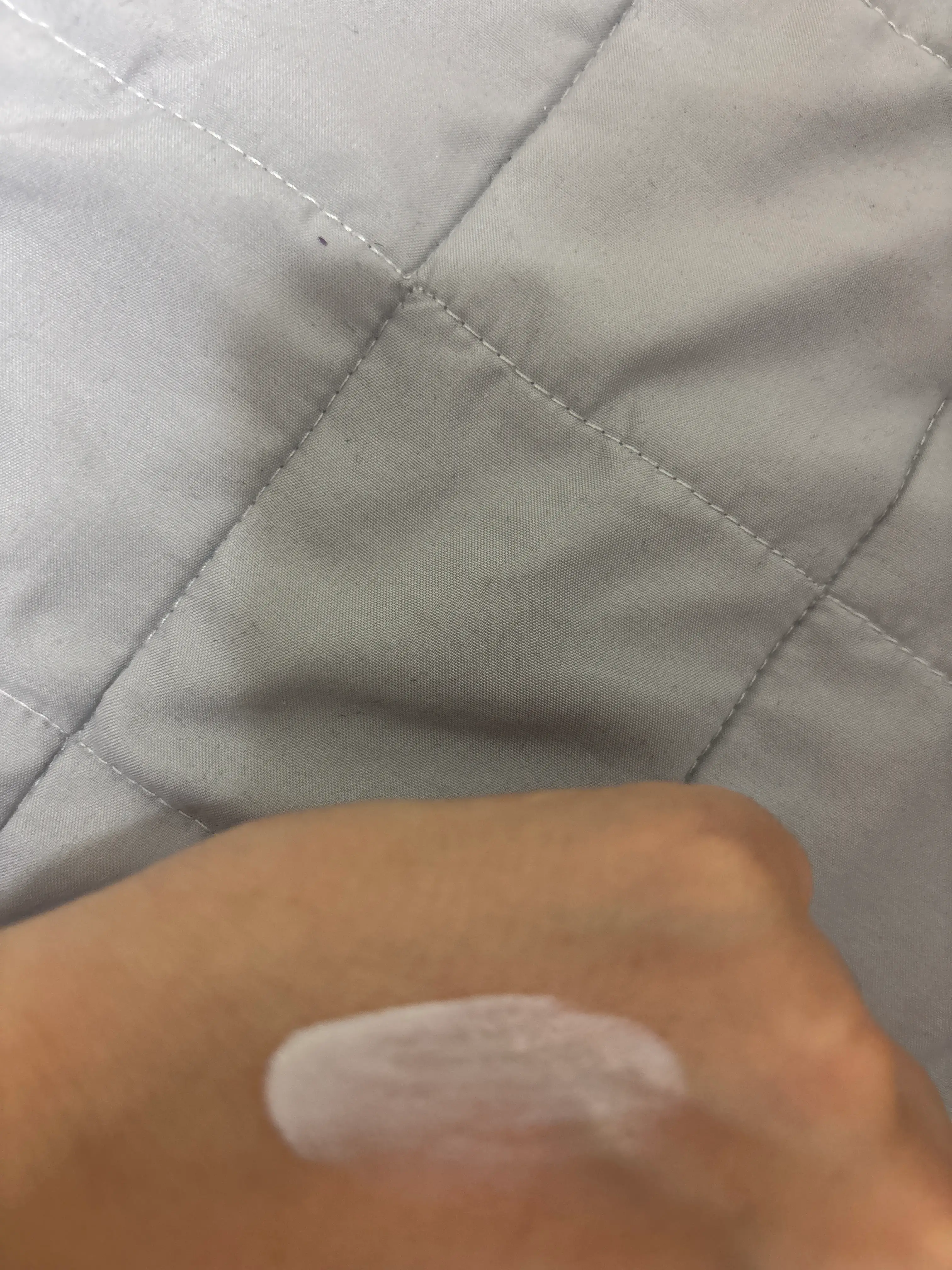 선택된 언니의파우치 리뷰 이미지 - [맑은 어성초 진정 수분 선크림]