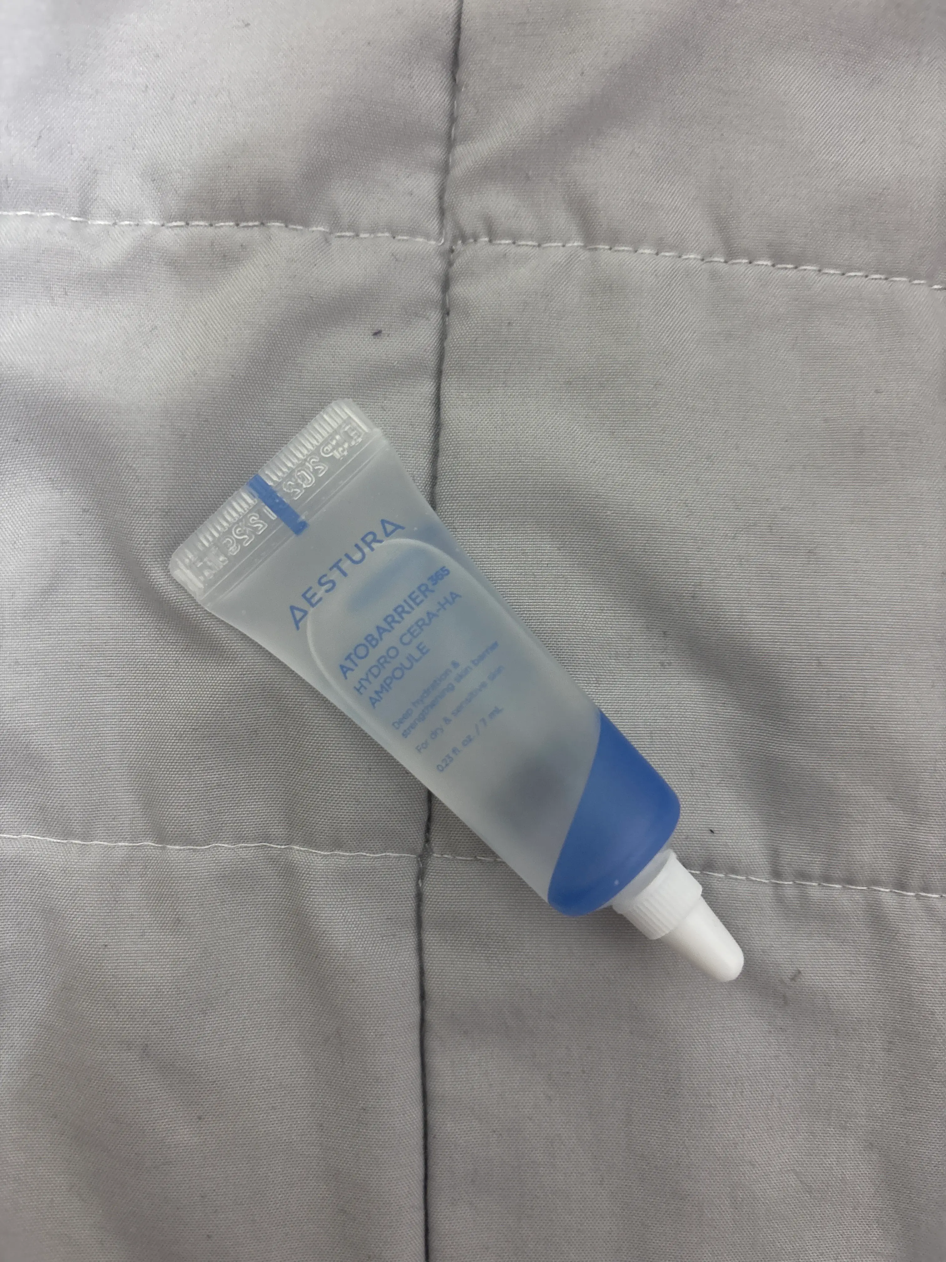 선택된 언니의파우치 리뷰 이미지 - [아토베리어365 세라 히알 속수분 앰플]