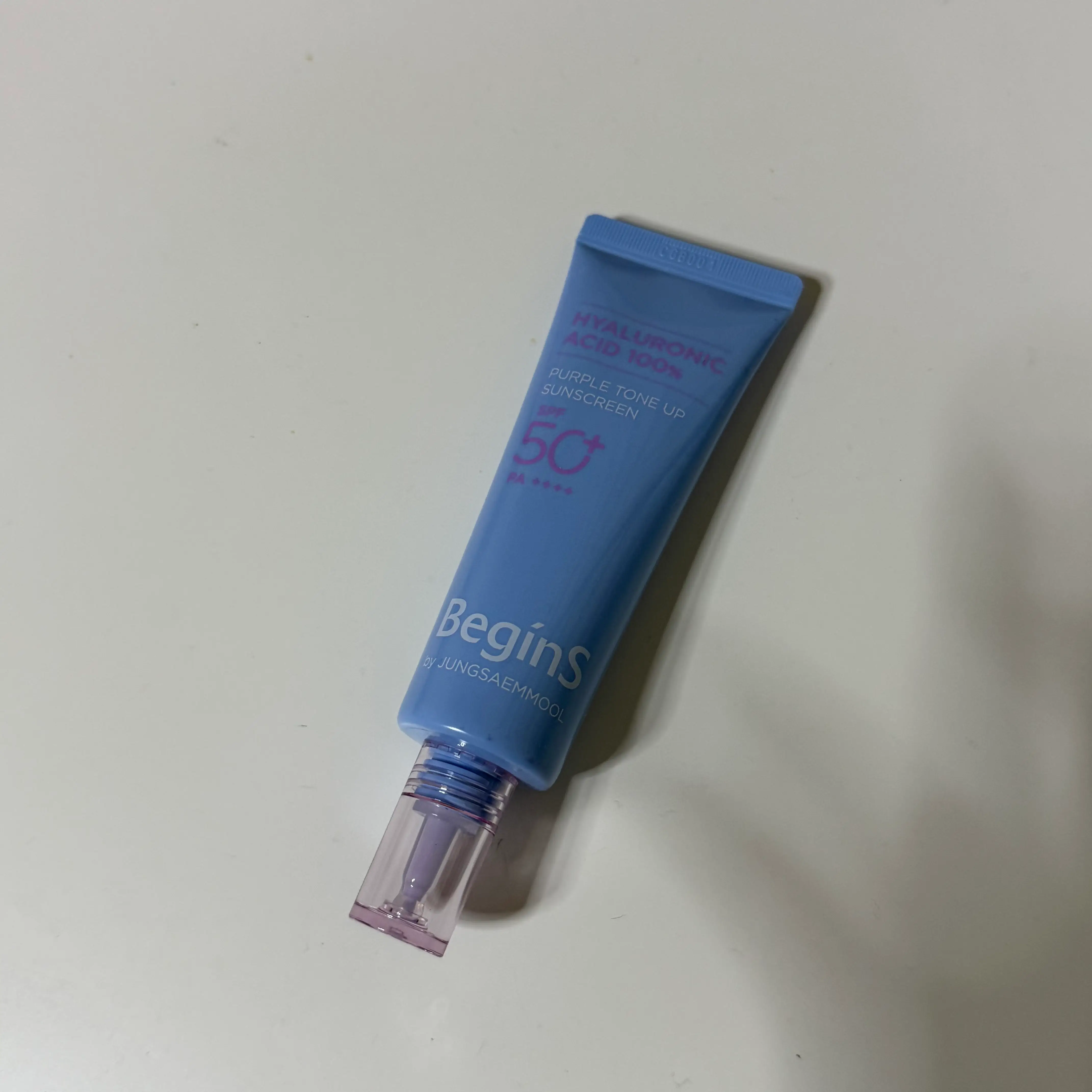 선택된 언니의파우치 리뷰 이미지 - [블루 캐모마일 히알루론산 퍼플 톤업 선크림]