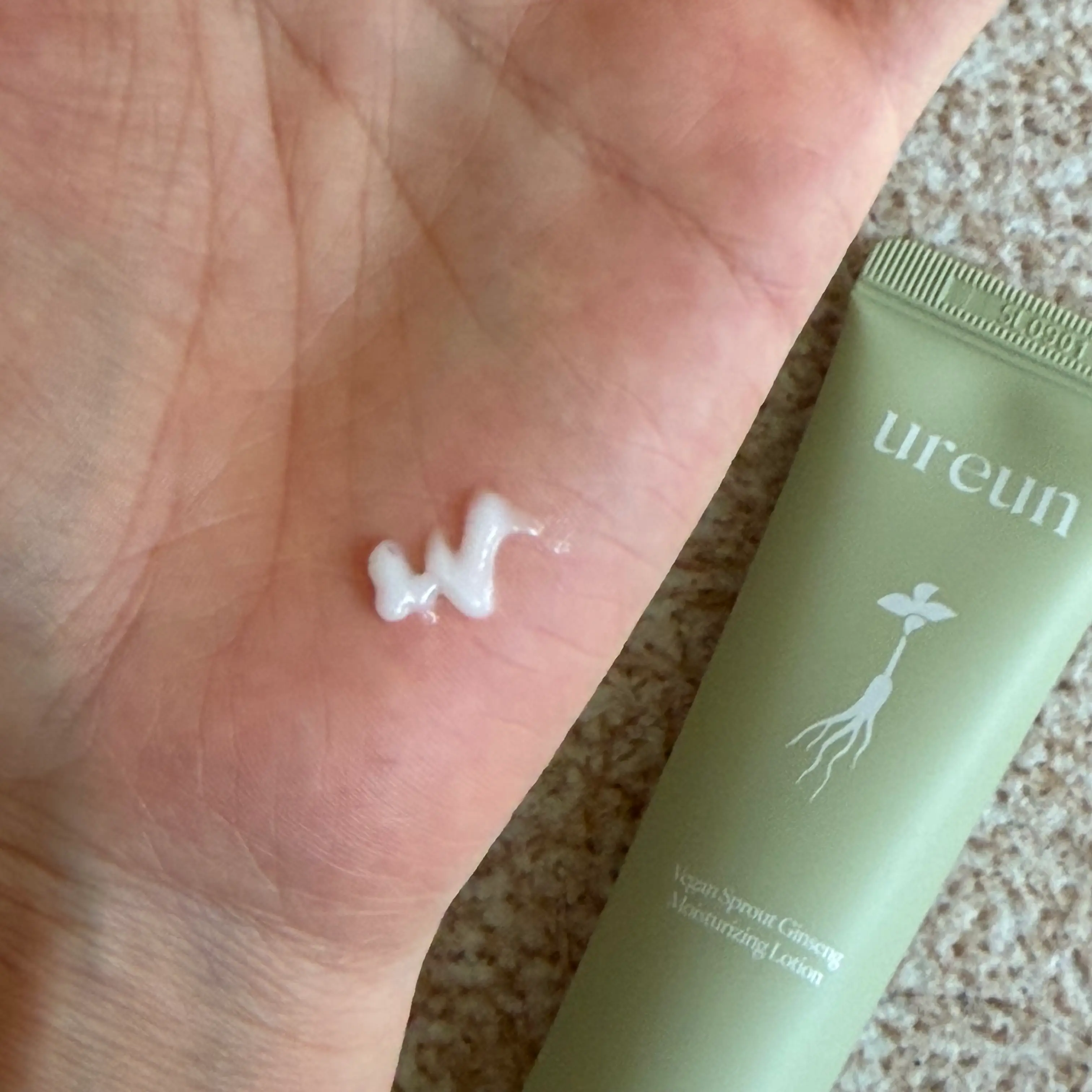 선택된 언니의파우치 리뷰 이미지 - [비건 새싹 인삼 수분 로션]