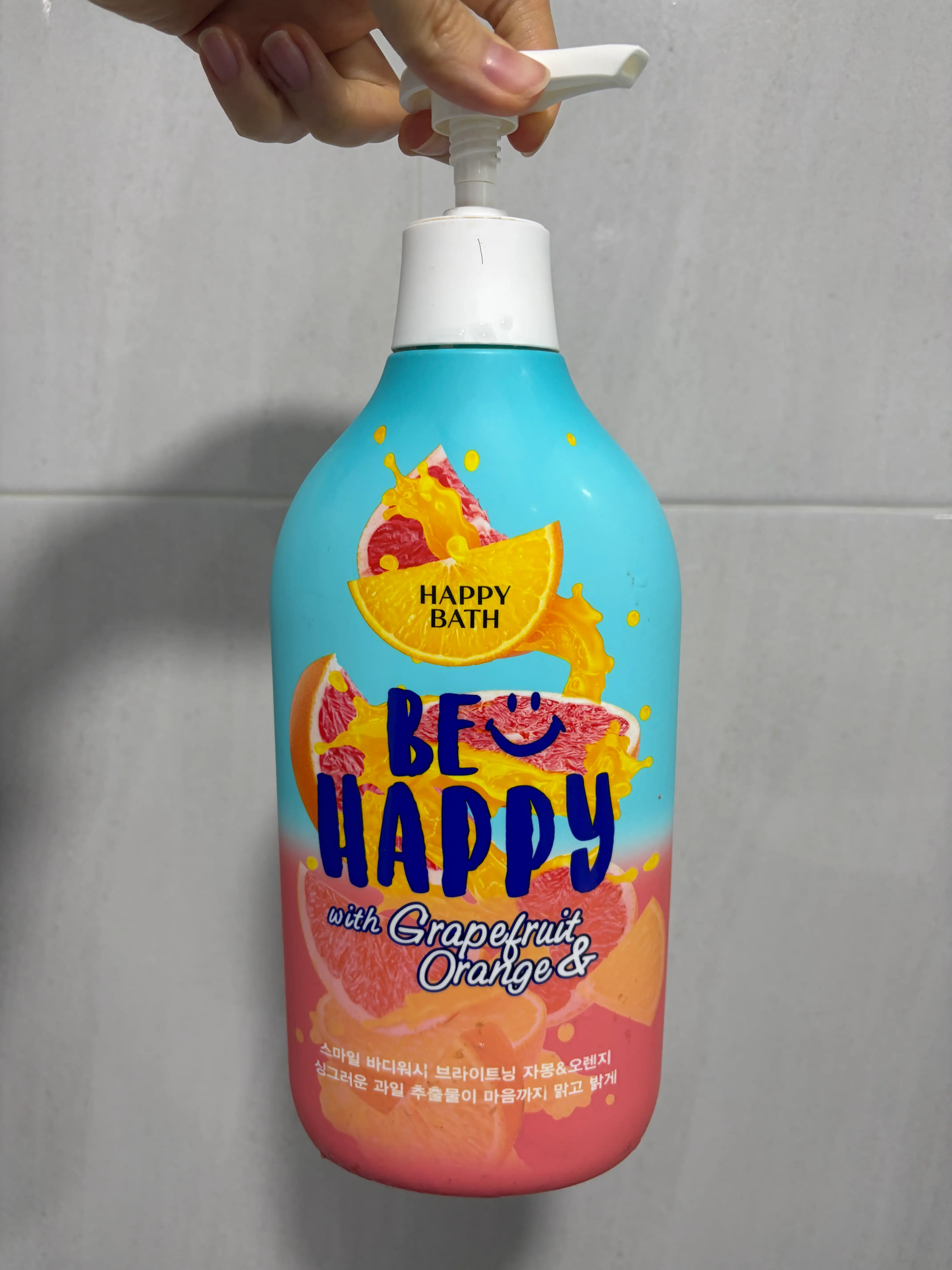 선택된 언니의파우치 리뷰 이미지 - [스마일 바디워시 [브라이트닝 자몽 앤 오렌지]]