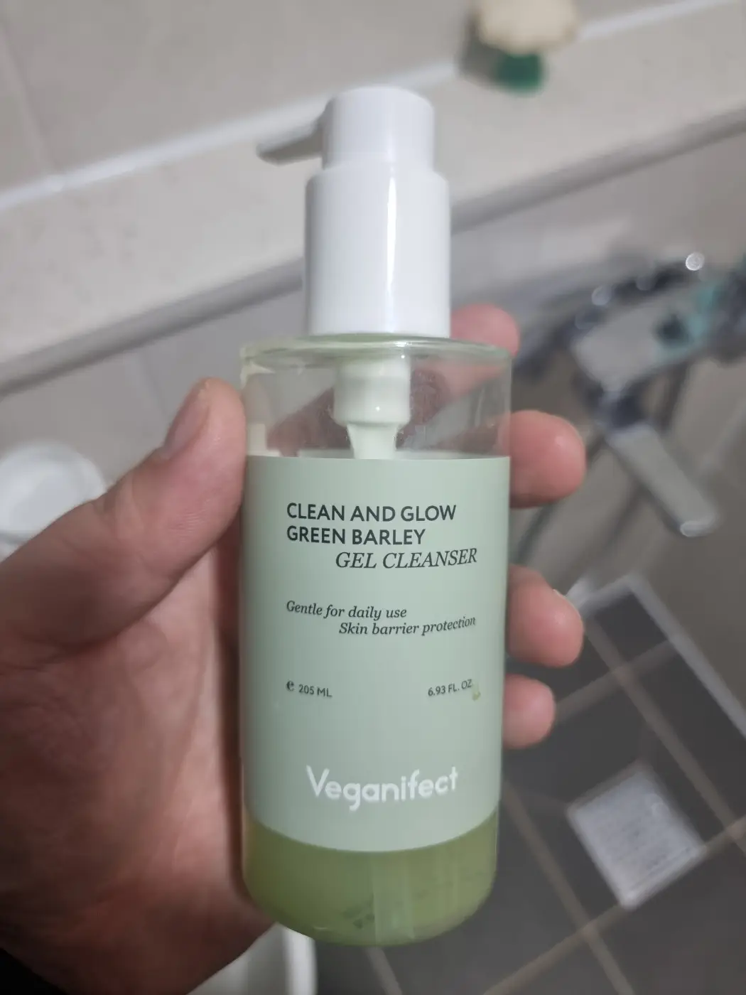 선택된 언니의파우치 리뷰 이미지 - [클린 앤 글로우 청보리 젤 클렌저]